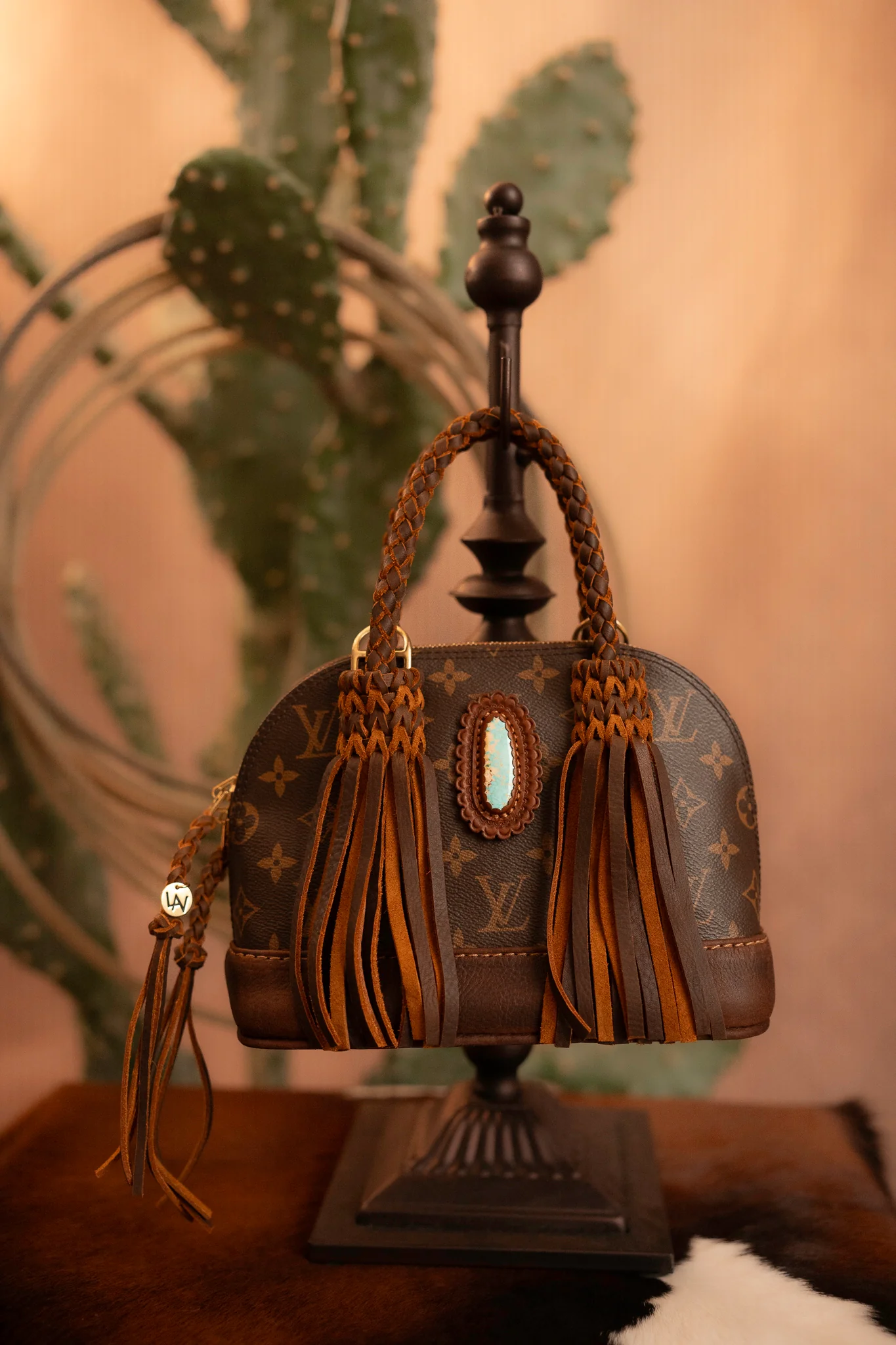 Leather and Vodka 35 Carat Kingman Turquoise Original Alma BB Bag - Image 9
