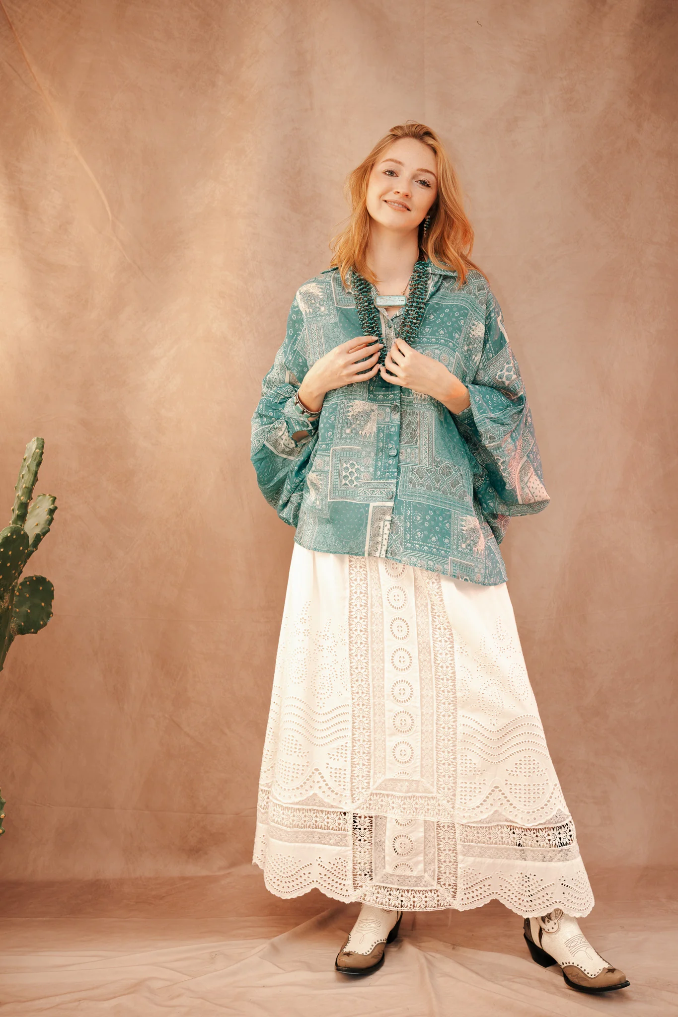 Buelahstyle Bandana Print Dolman Blouse - Image 4