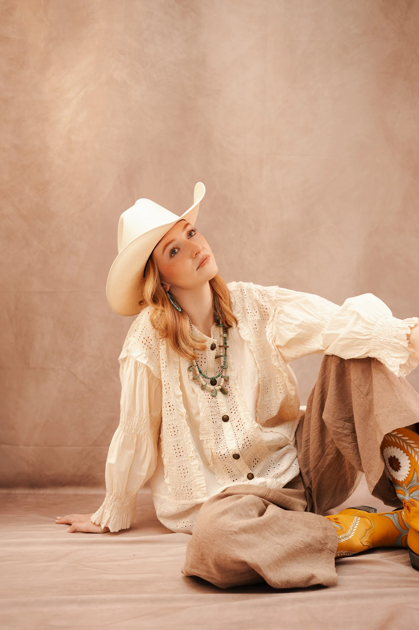 Paper Lace Eyelet Blouse - Image 4