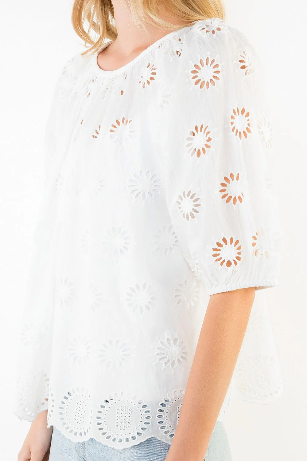 THML Eyelet Floral Blouse - Image 4