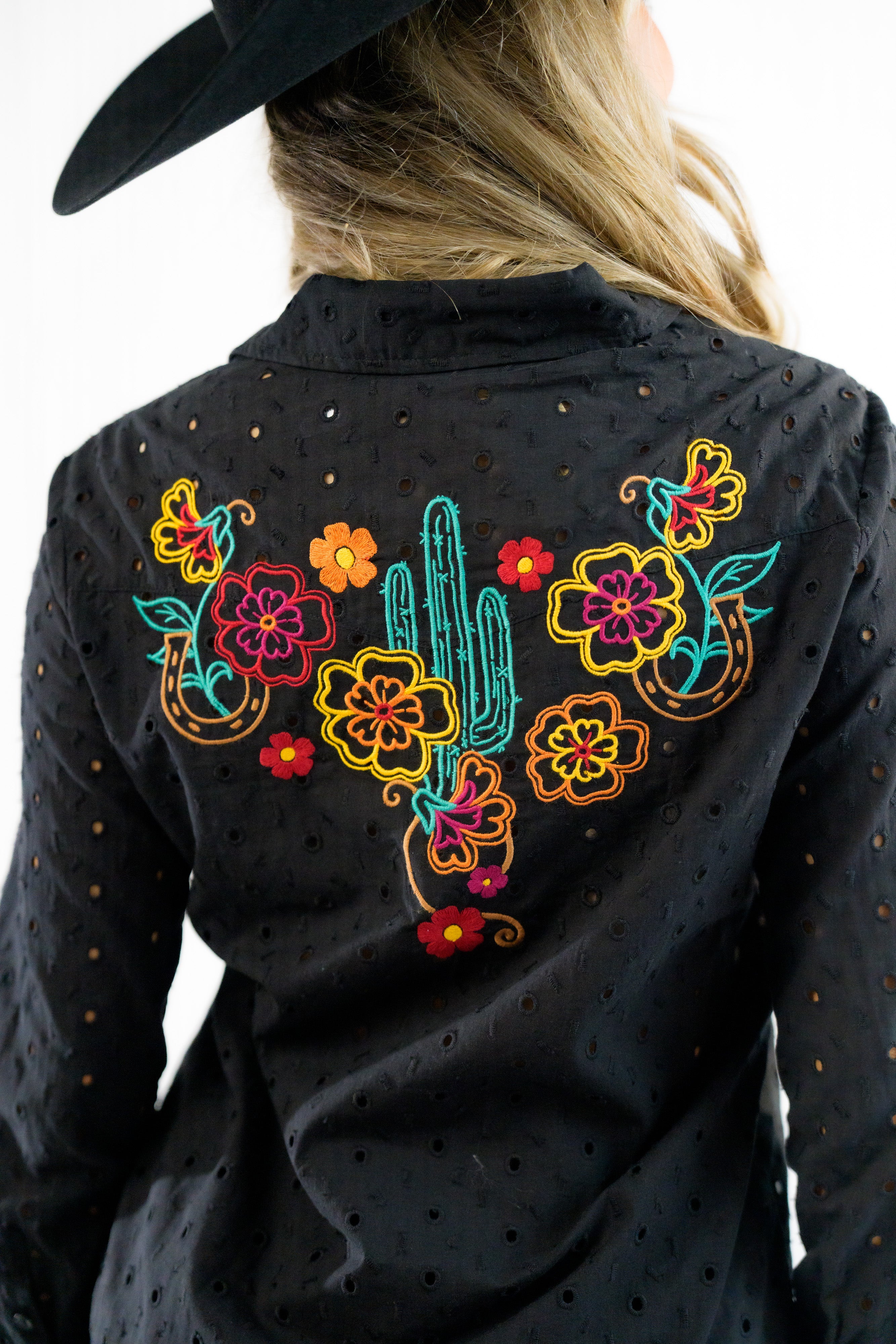 Stetson Eyelet Long Sleeve Blouse - Image 4