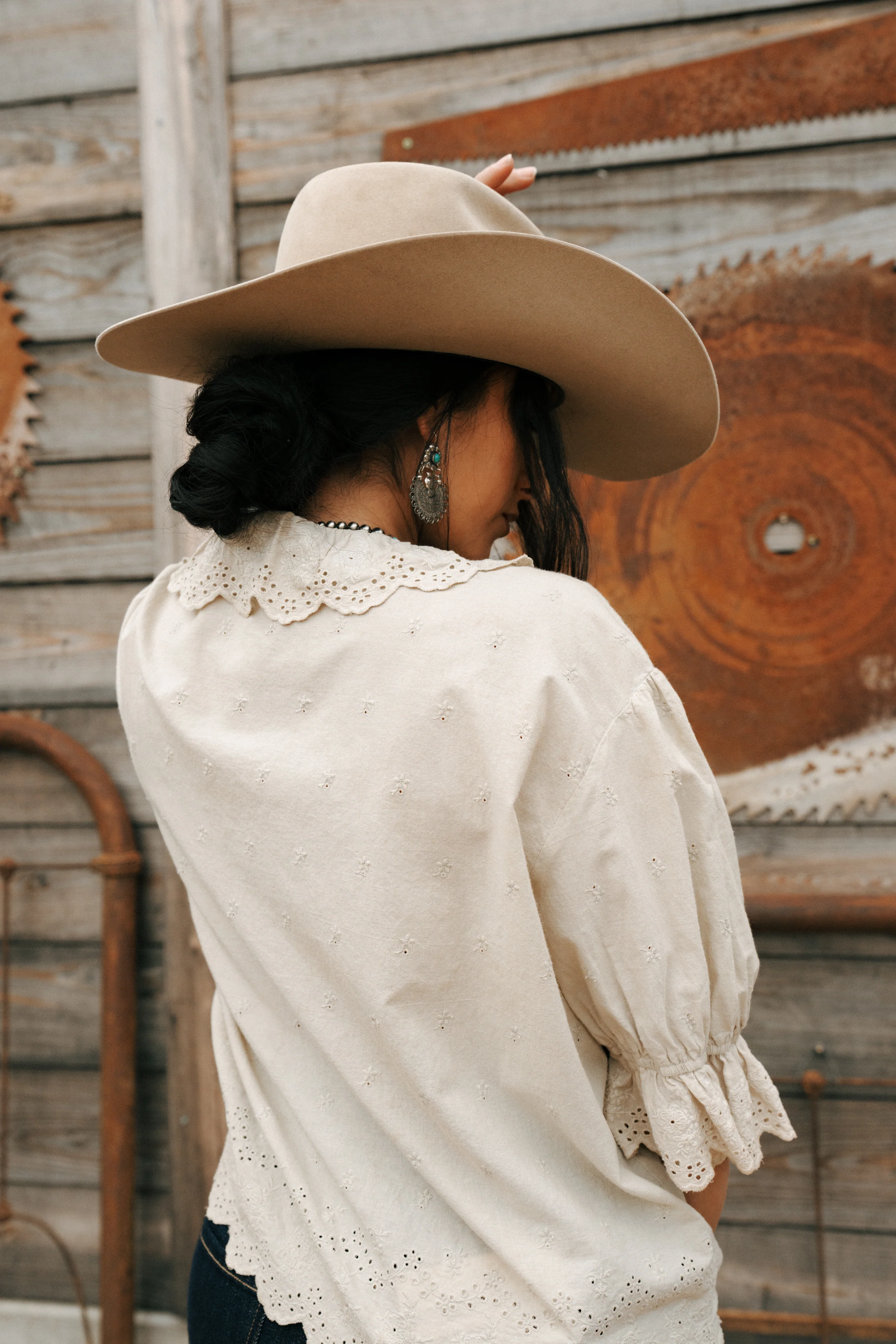 A Rare Bird Eyelet Trim Short Sleeve Blouse - Image 7