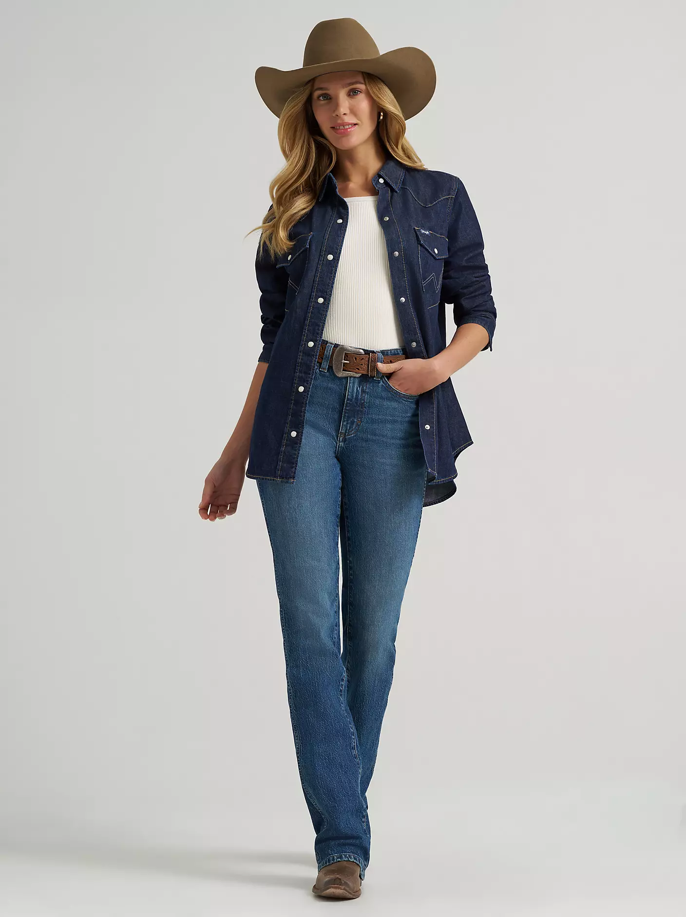 Wrangler Vintage-Fit Denim Western Snap Shirt - Image 3