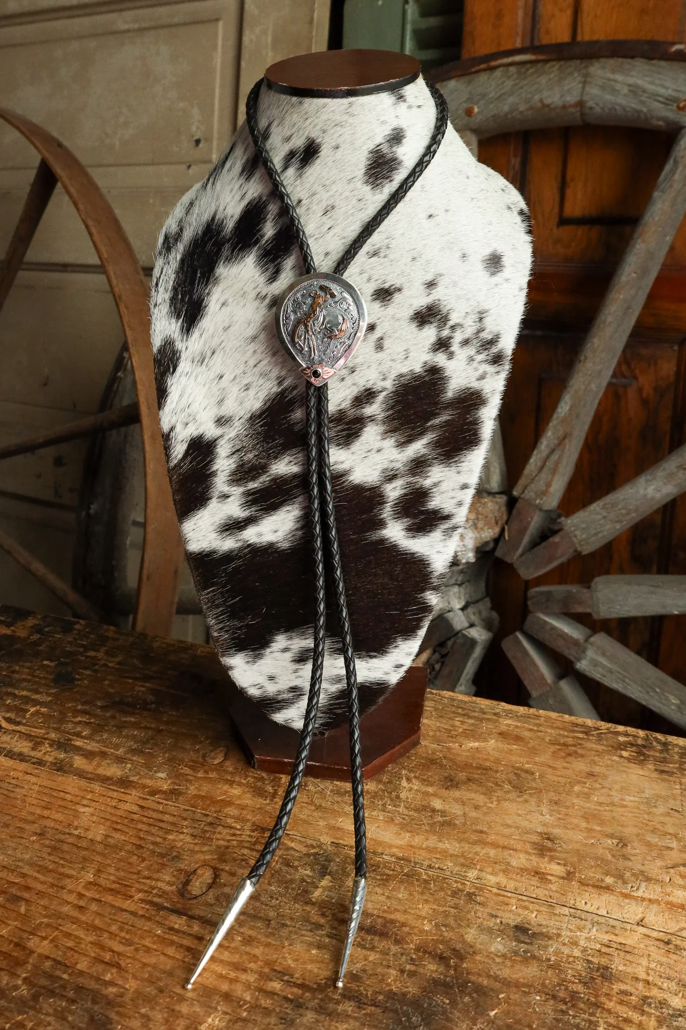 Vogt Cosmic Cowboy Bolo - Image 6