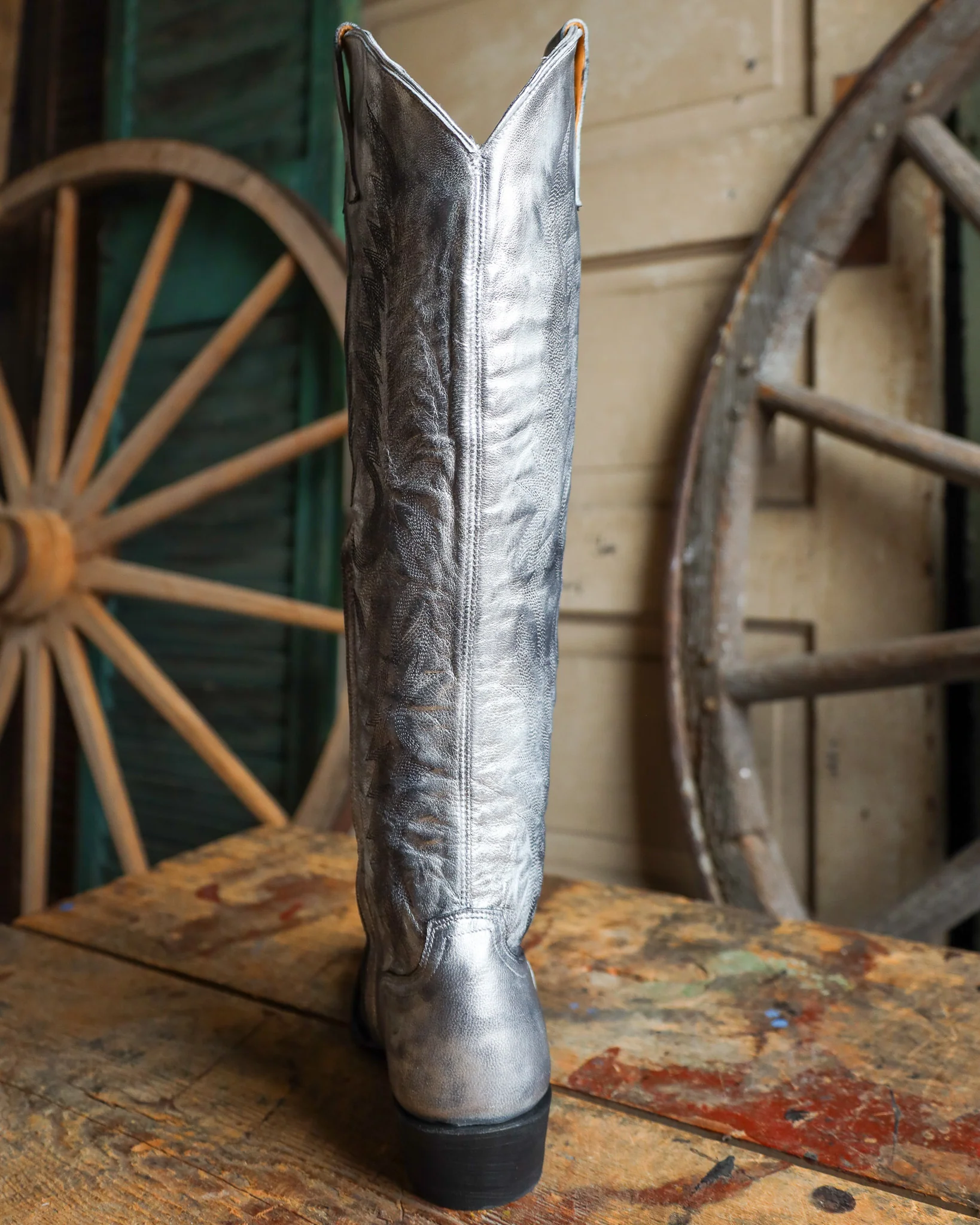 OLD GRINGO WOMEN'S MAYRA METALLIC SILVER 18" BOOT - Image 7