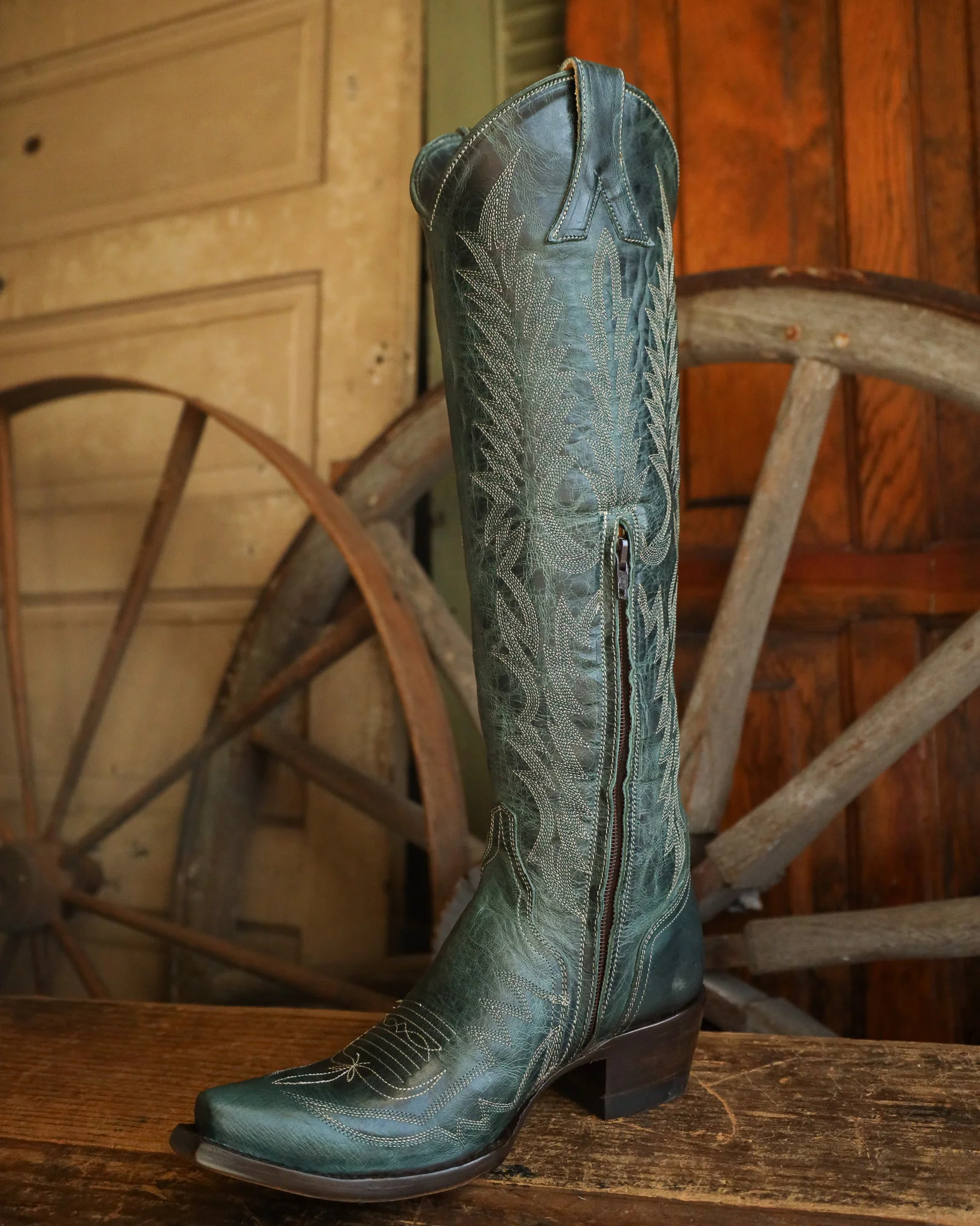 OLD GRINGO WOMEN'S MAYRA JADE GREEN 18" BOOT - Image 5