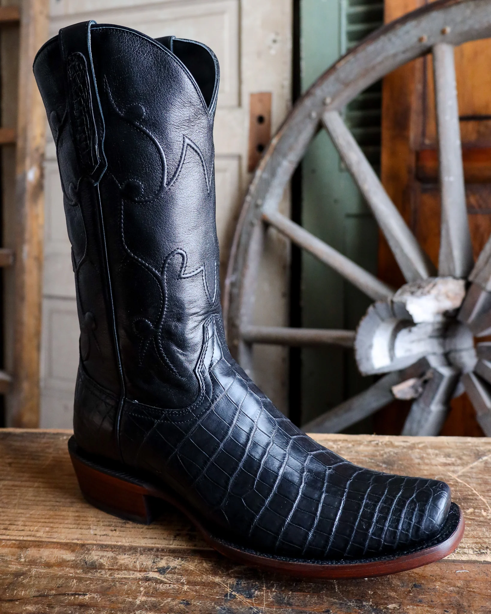 R. Watson Men's Black Alligator Western 13" Boots - Image 2
