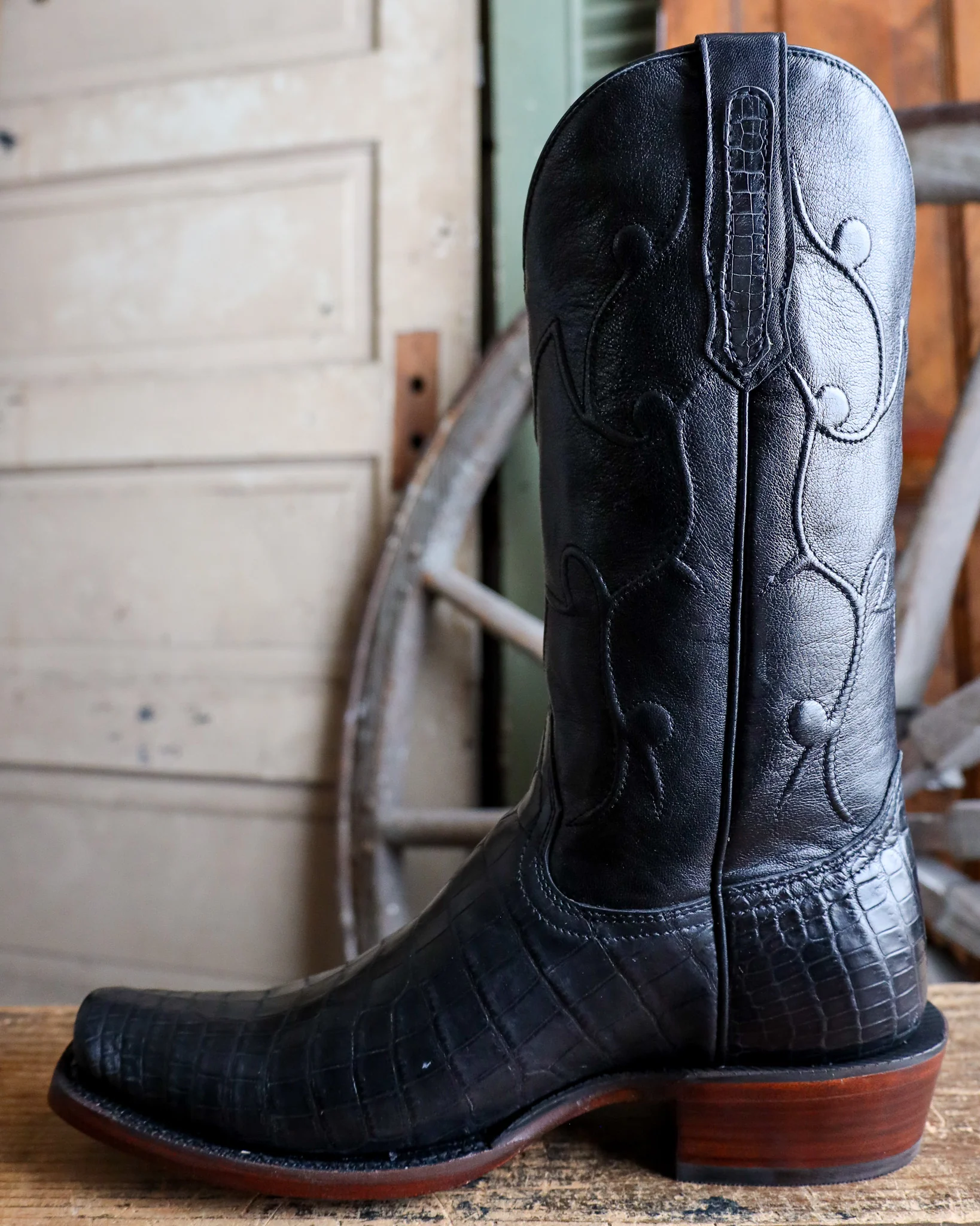 R. Watson Men's Black Alligator Western 13" Boots - Image 7