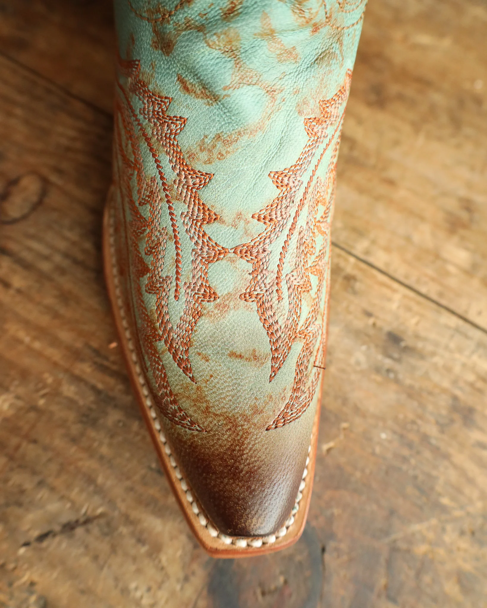 CORRAL WOMEN'S EMBROIDERY 13" BOOT - Image 4