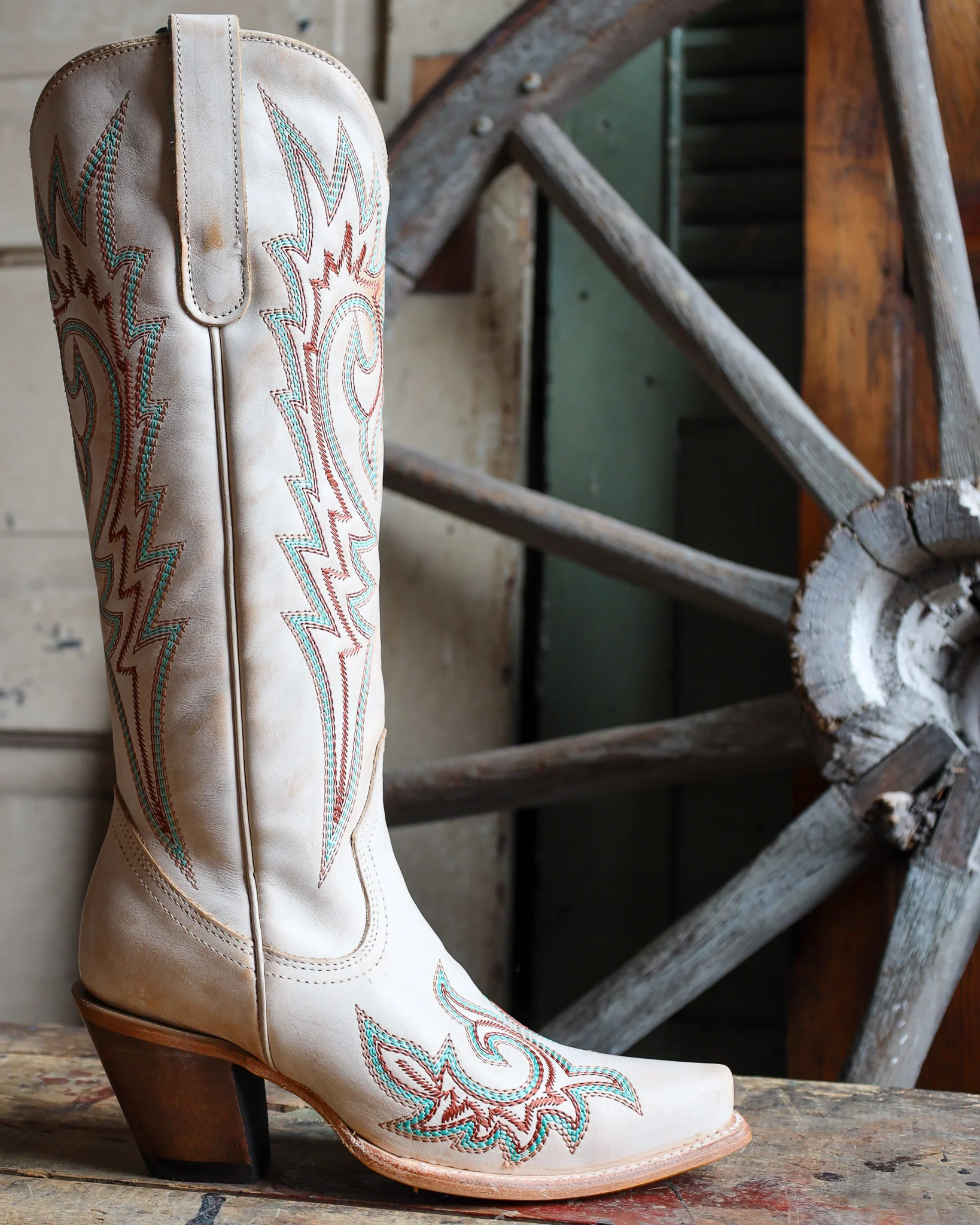 Corral Women's Blue And Red Embroidery Bone Snip Toe 15" Cowboy Boot