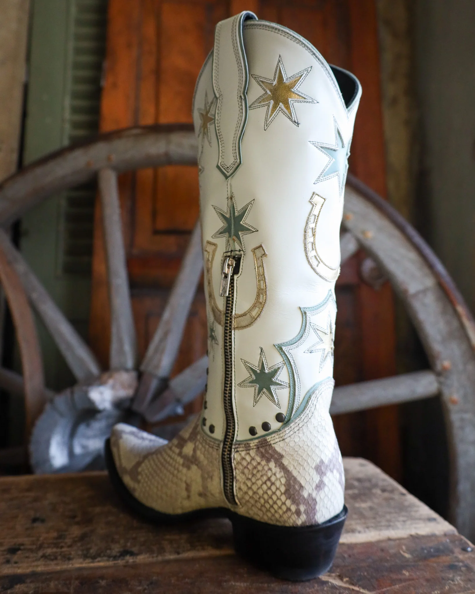 OLD GRINGO WOMEN'S LUCKY STAR 14" BOOT- CREAM AND BLUE - Image 6