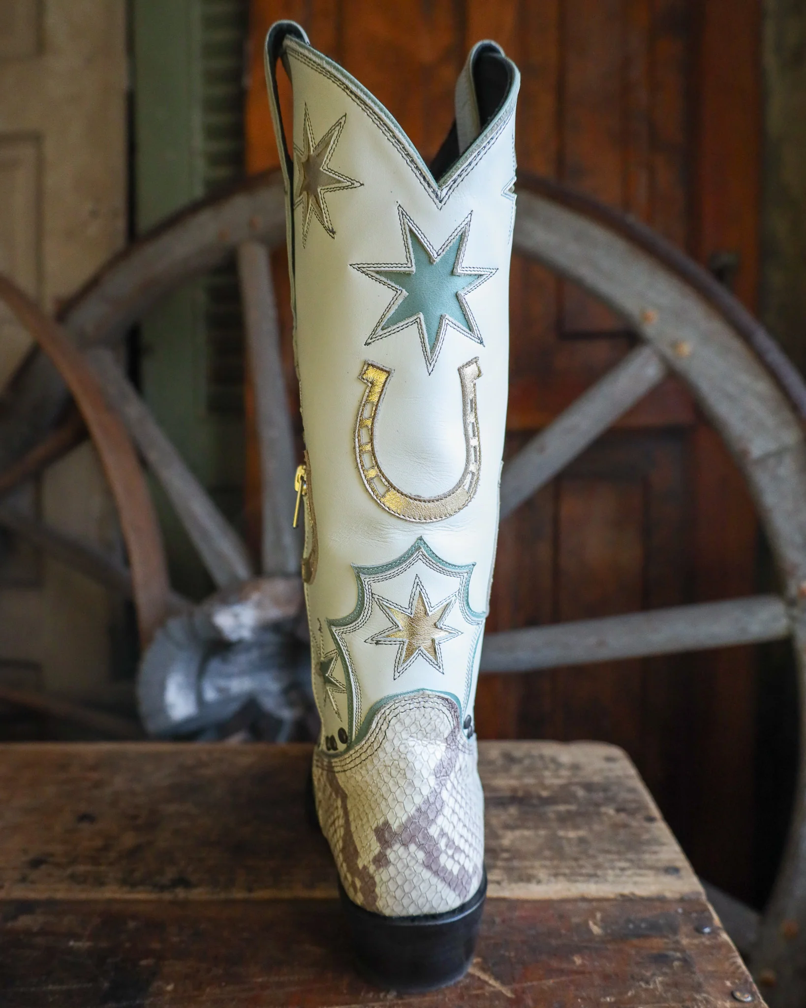 OLD GRINGO WOMEN'S LUCKY STAR 14" BOOT- CREAM AND BLUE - Image 7