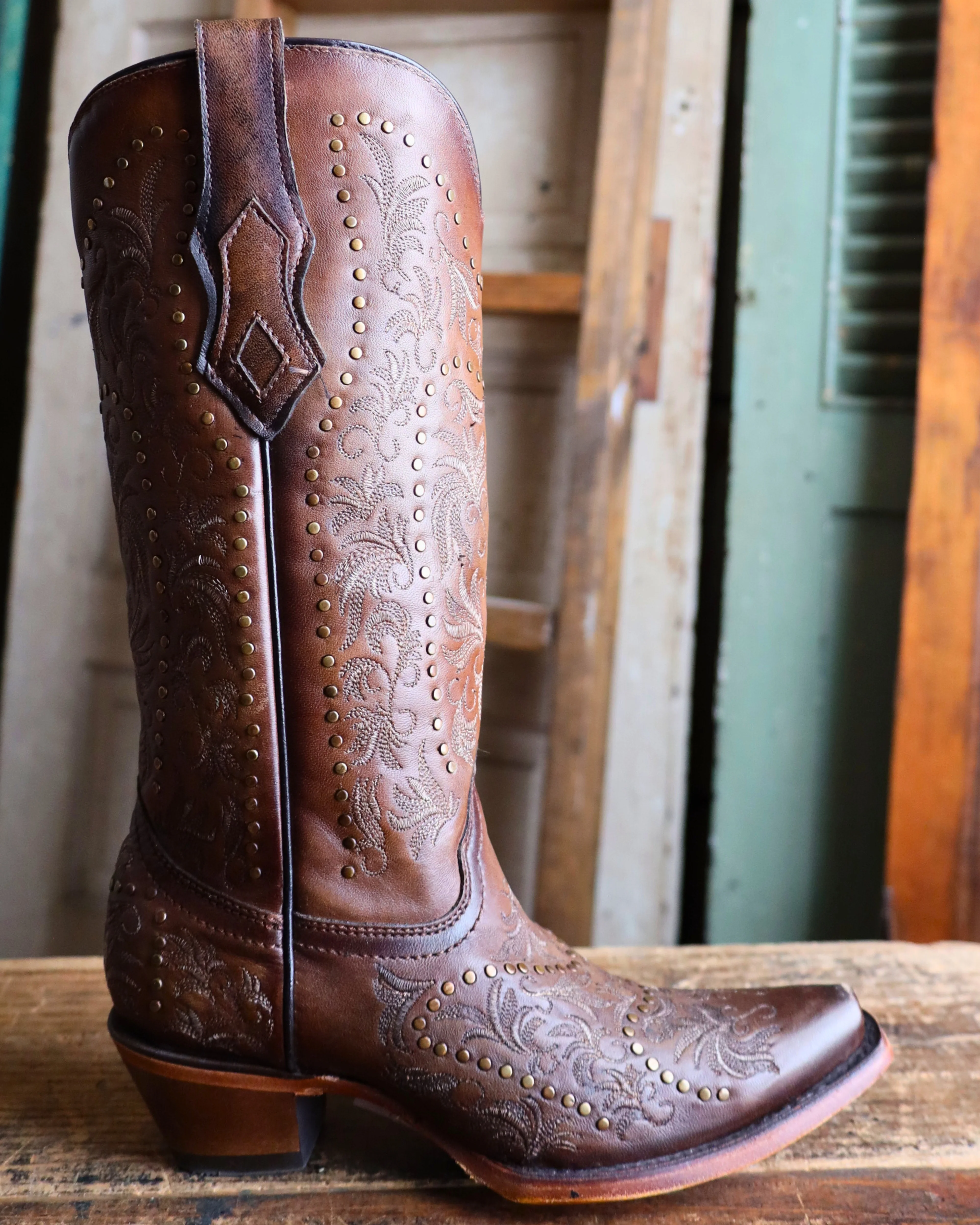 CORRAL WOMEN'S MAPLE SNIP TOE EMBROIDERED STUDS 13" BOOT - Image 7