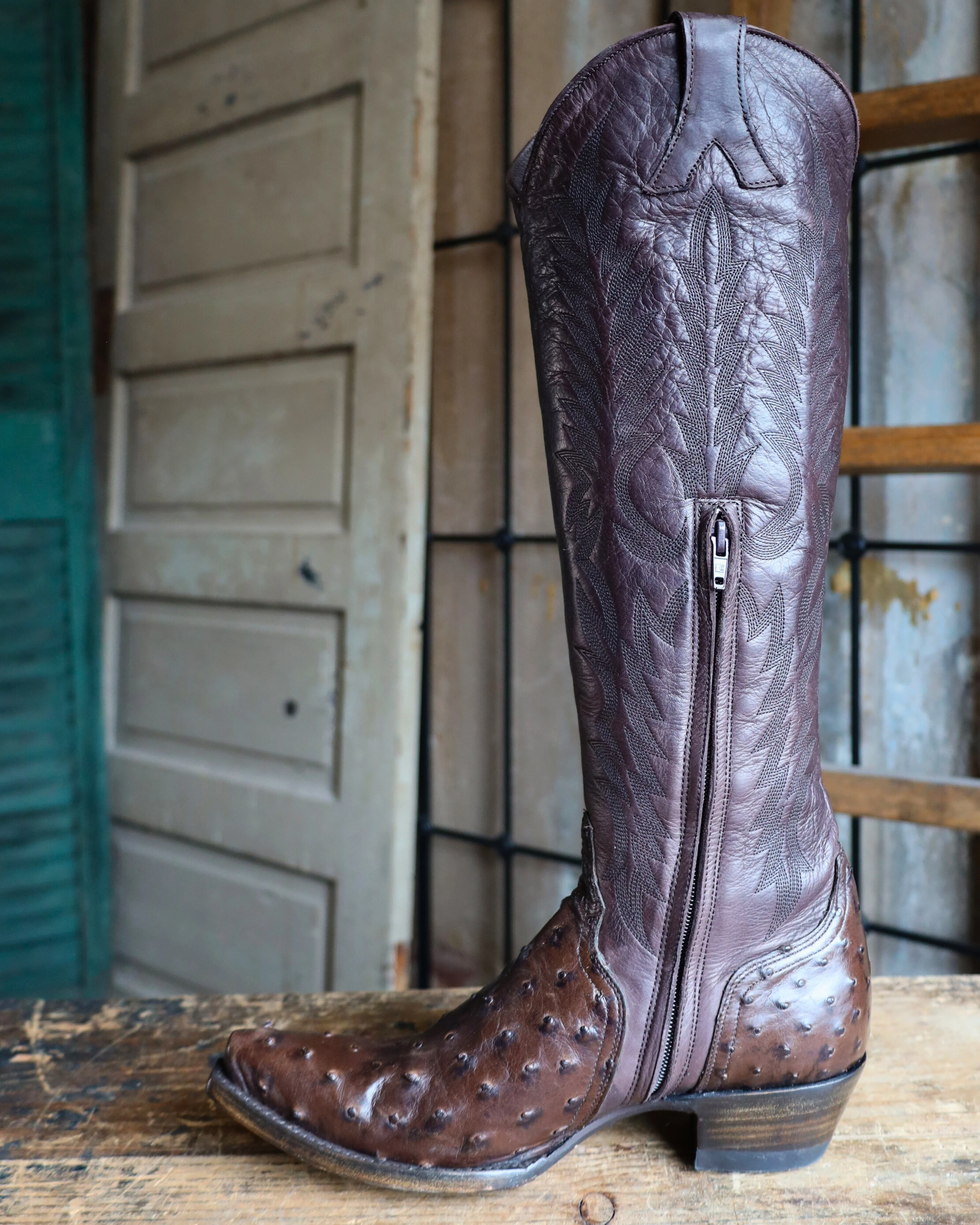 OLD GRINGO WOMEN'S MAYRA OSTRICH 18" BOOT- CHOCOLATE - Image 5