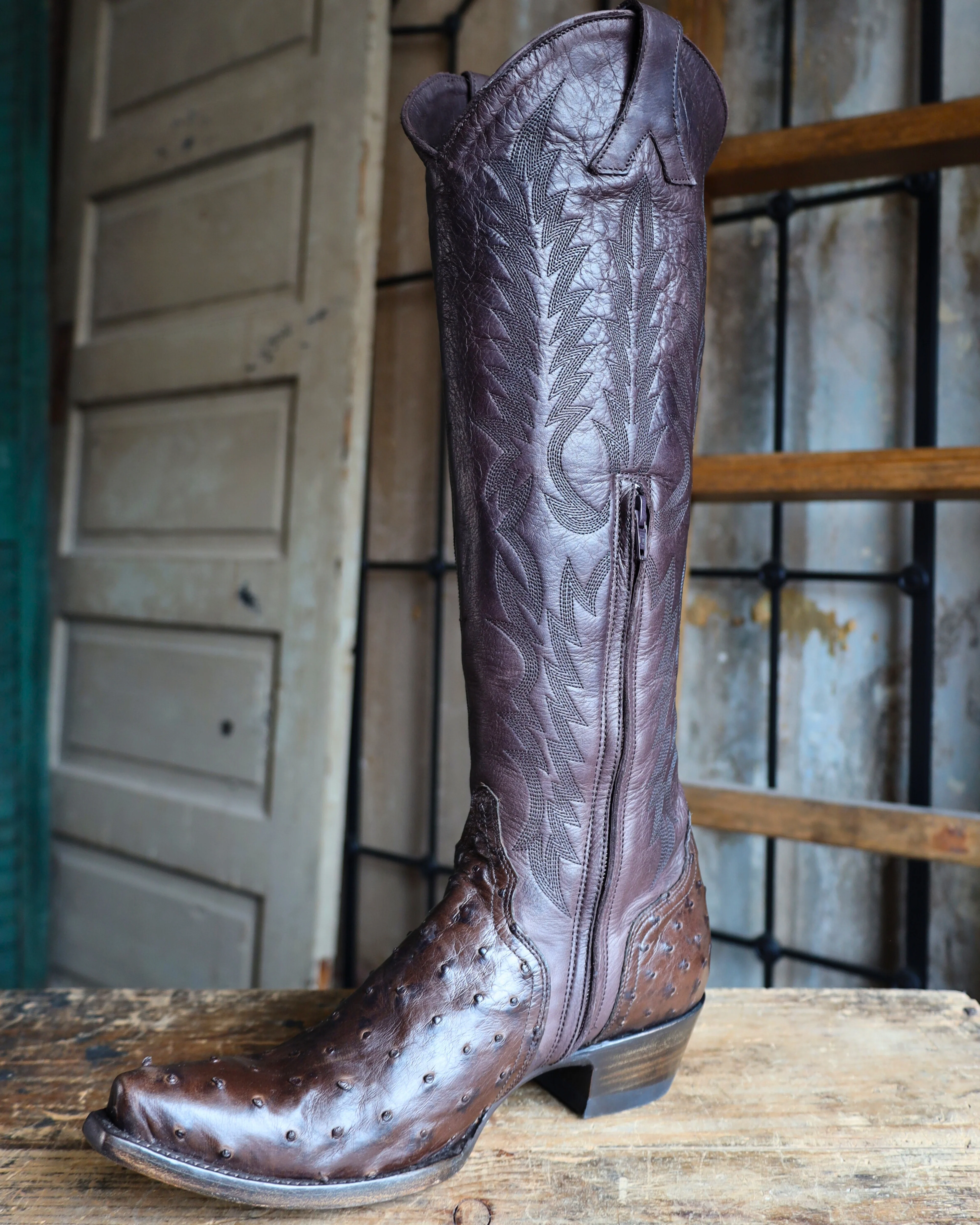 OLD GRINGO WOMEN'S MAYRA OSTRICH 18" BOOT- CHOCOLATE - Image 9
