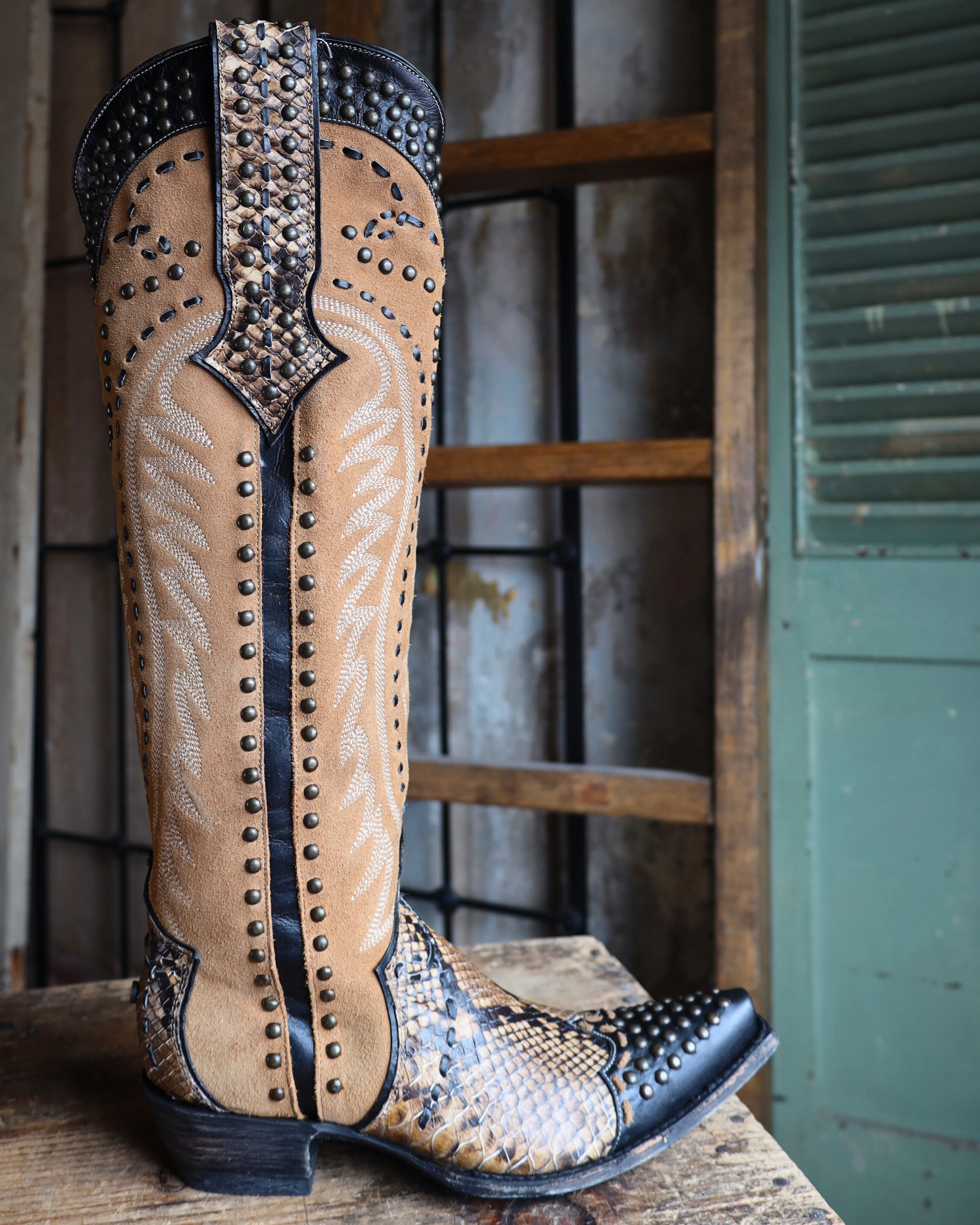 DOUBLE D RANCH BY OLD GRINGO WOMEN'S CHARMER BOOT