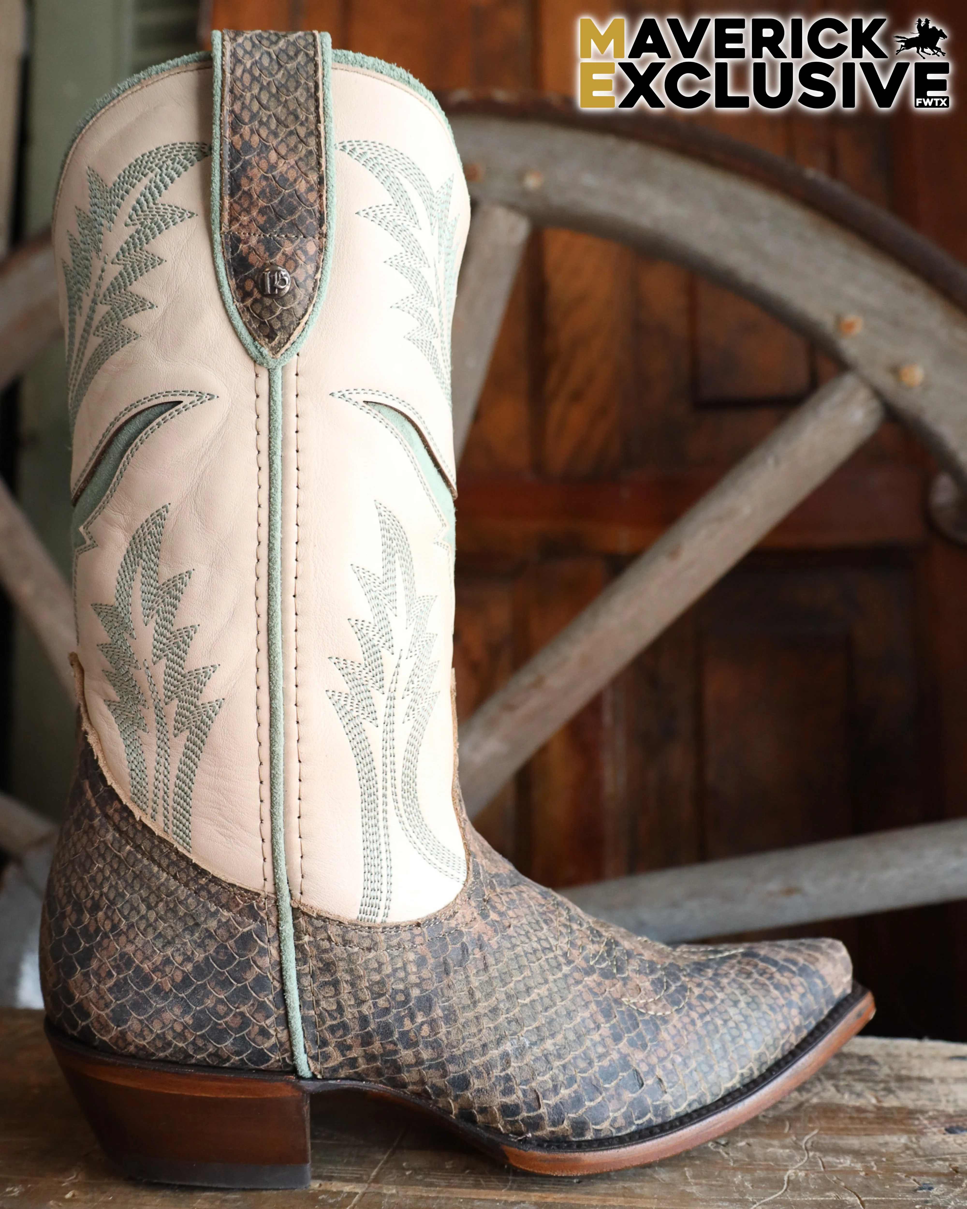 Maverick Exclusive Liberty Black 15th Birthday Steer Inlay Snake Print Boot - Image 2
