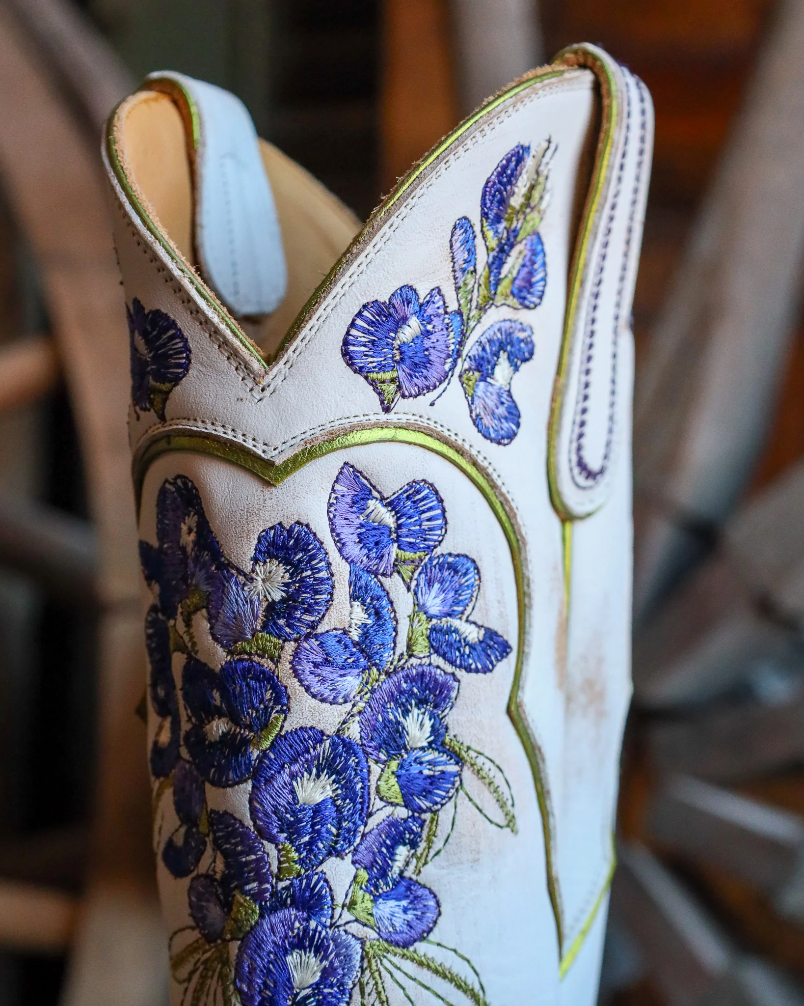 Old Gringo Women's Viola White And Blue 13" Boot - Image 4