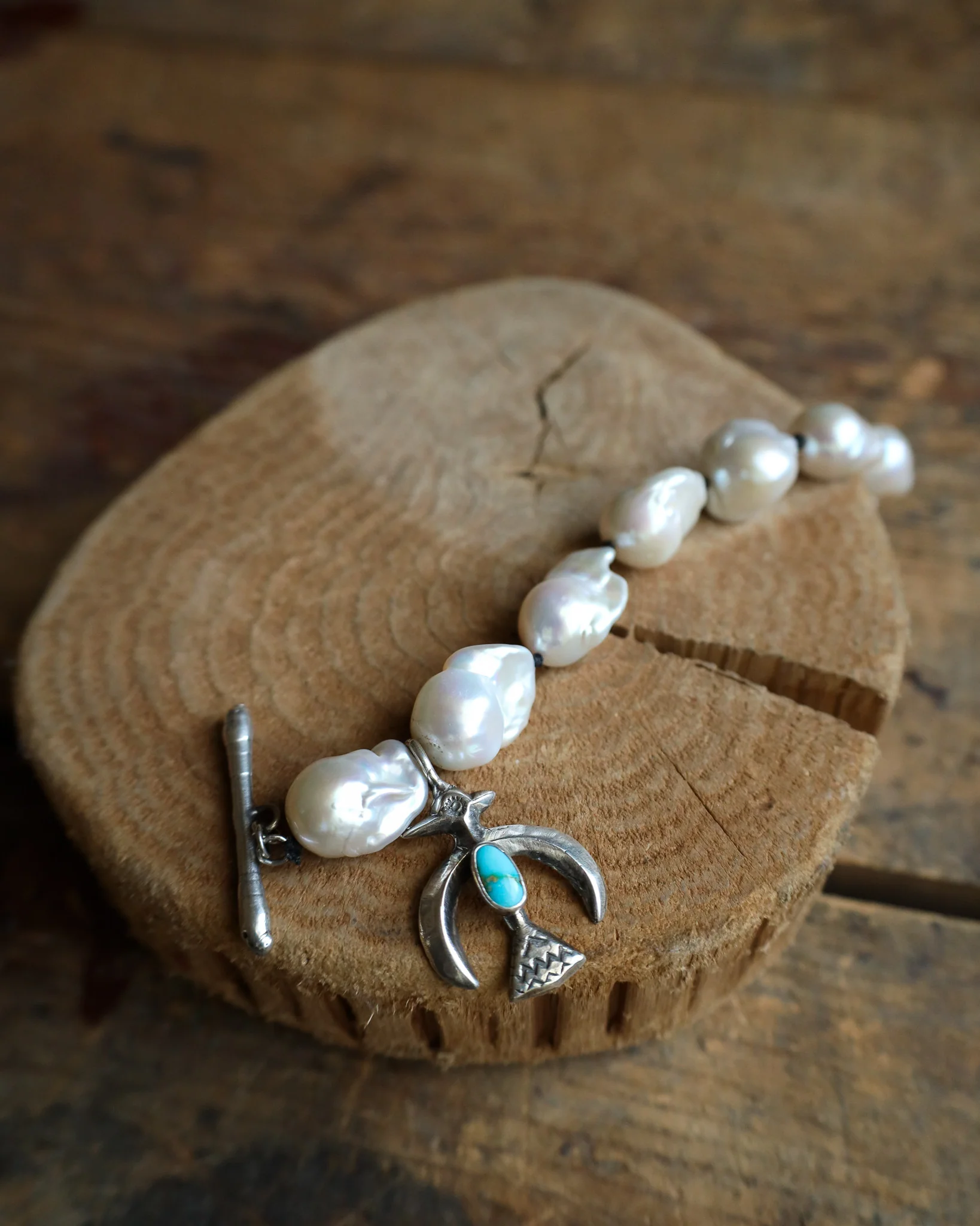 Love Tokens Baroques Thunderbird and Turquoise Bracelet - Image 5
