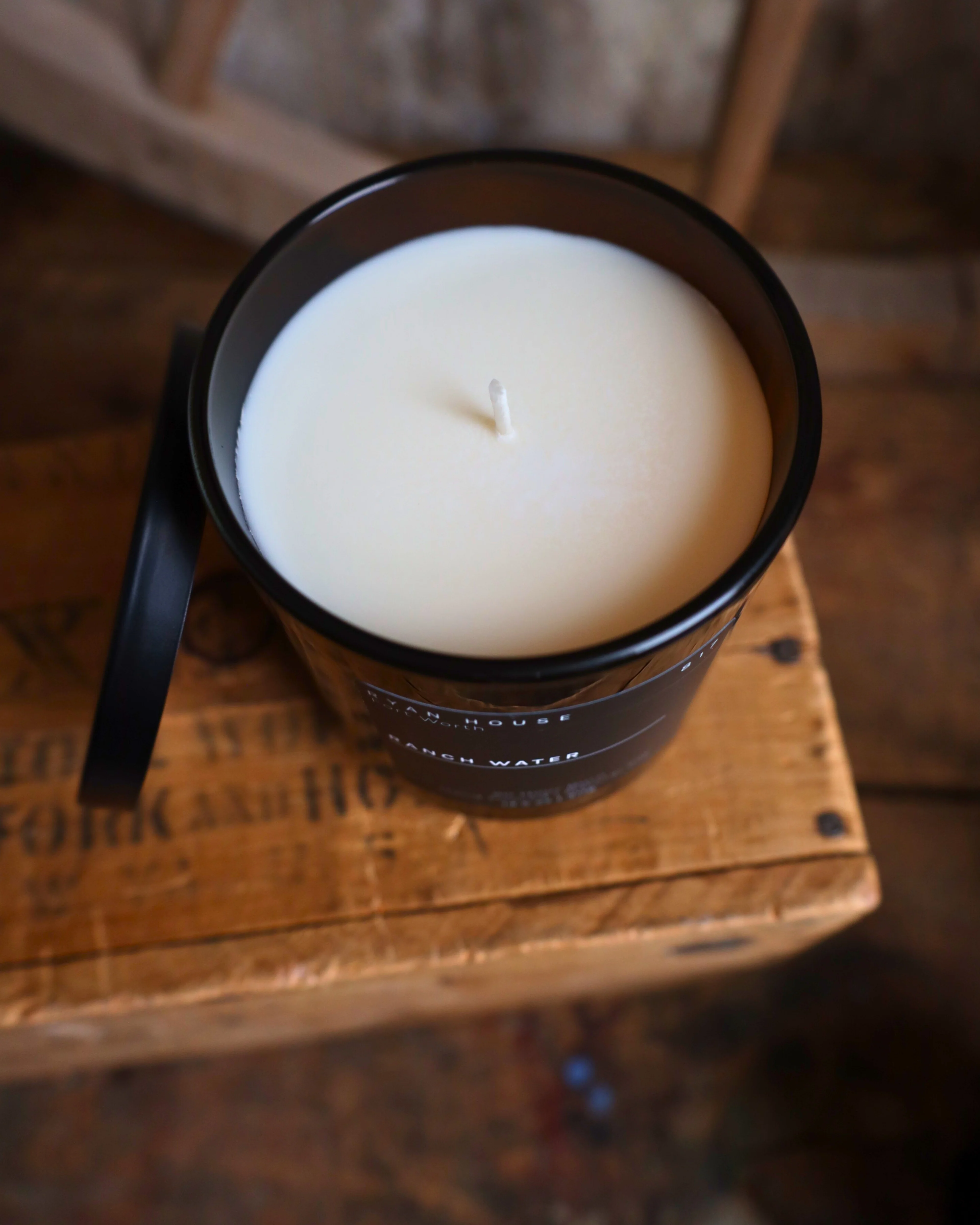 RYAN HOUSE RANCH WATER CANDLE - Image 3