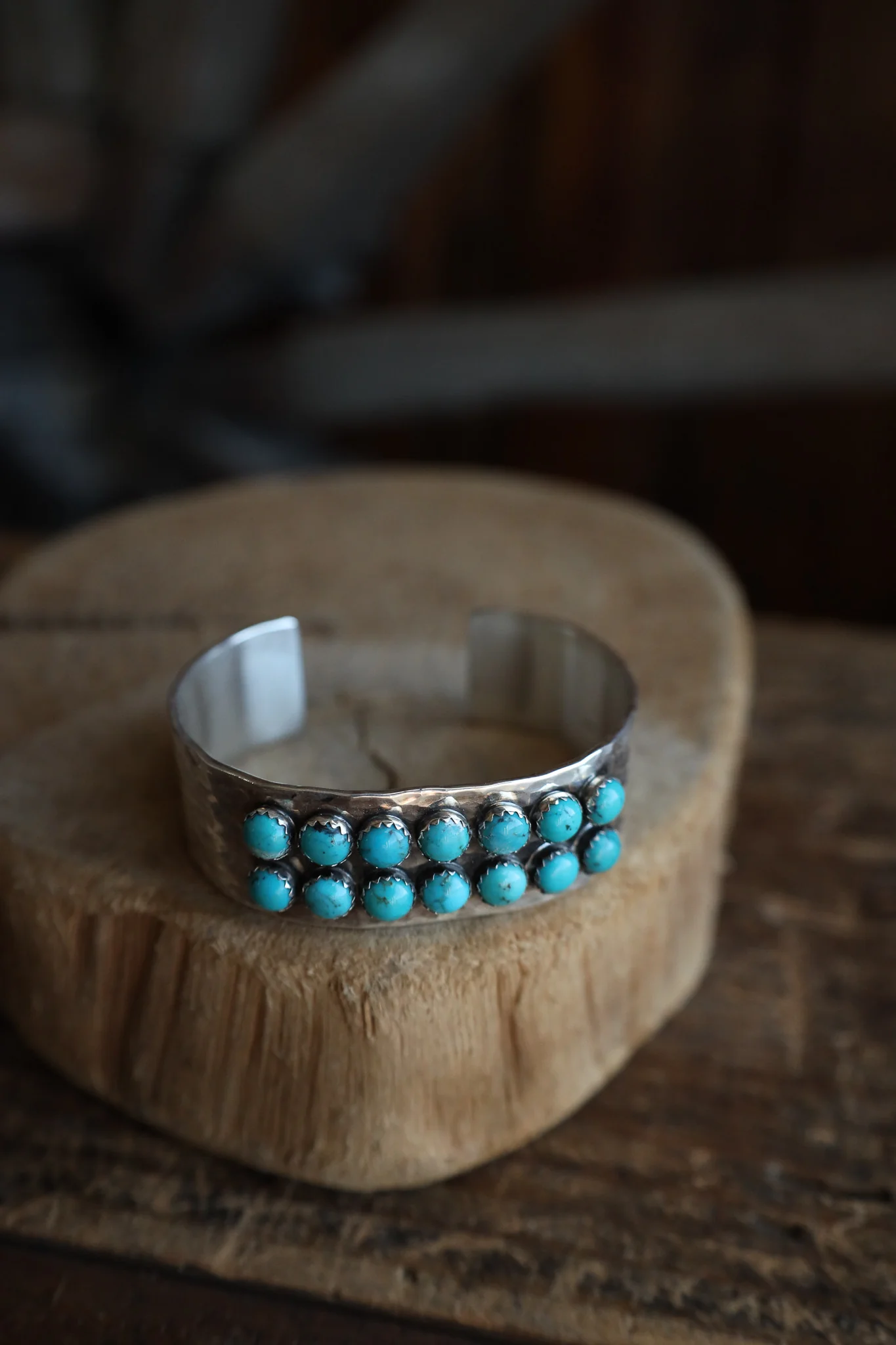 Richard Schmidt 14 Turquoise Rounds 3/4" Cuff - Image 4