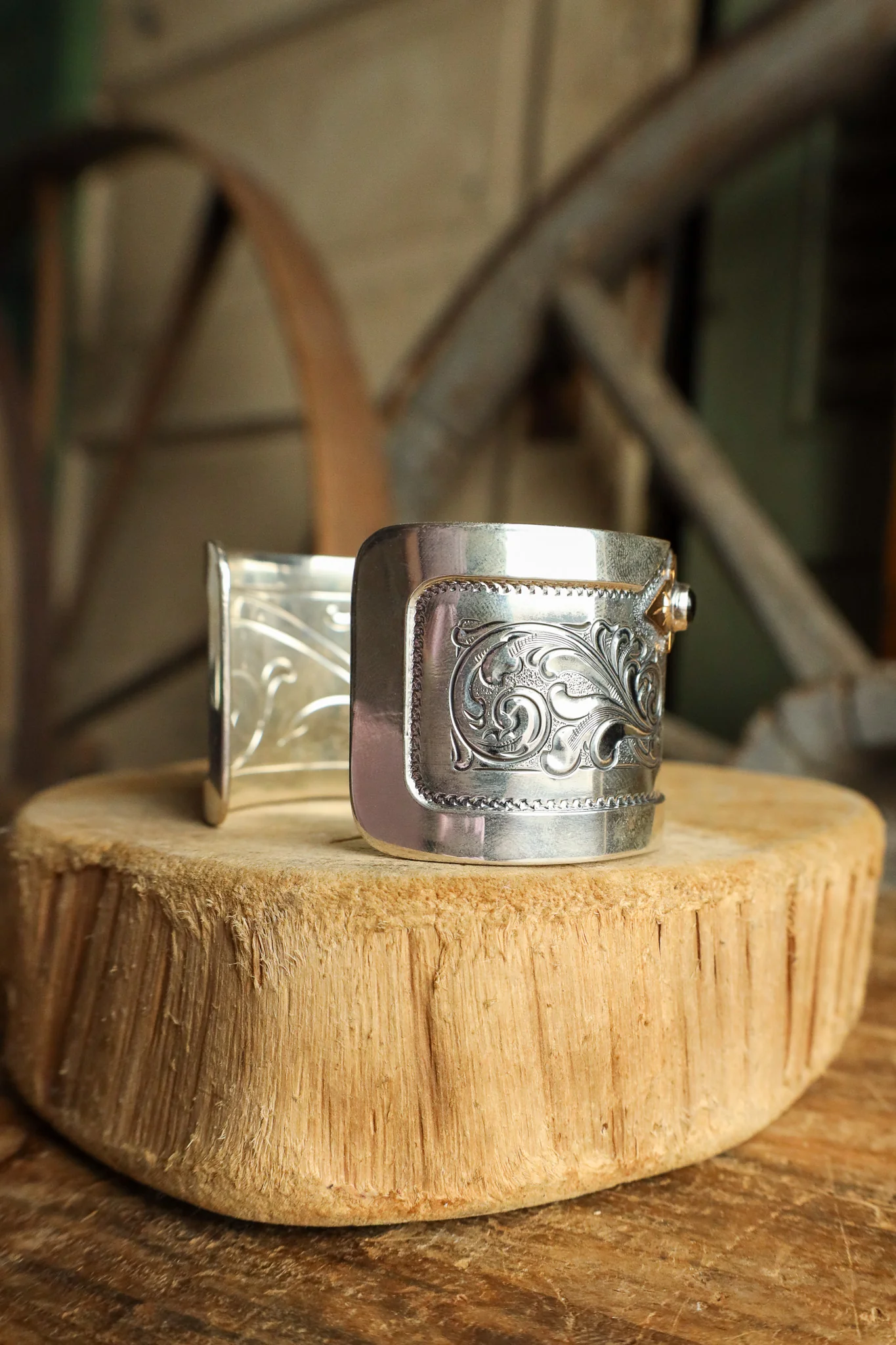 Vogt Bronc Rider Garnets 1.5" Cuff - Image 5