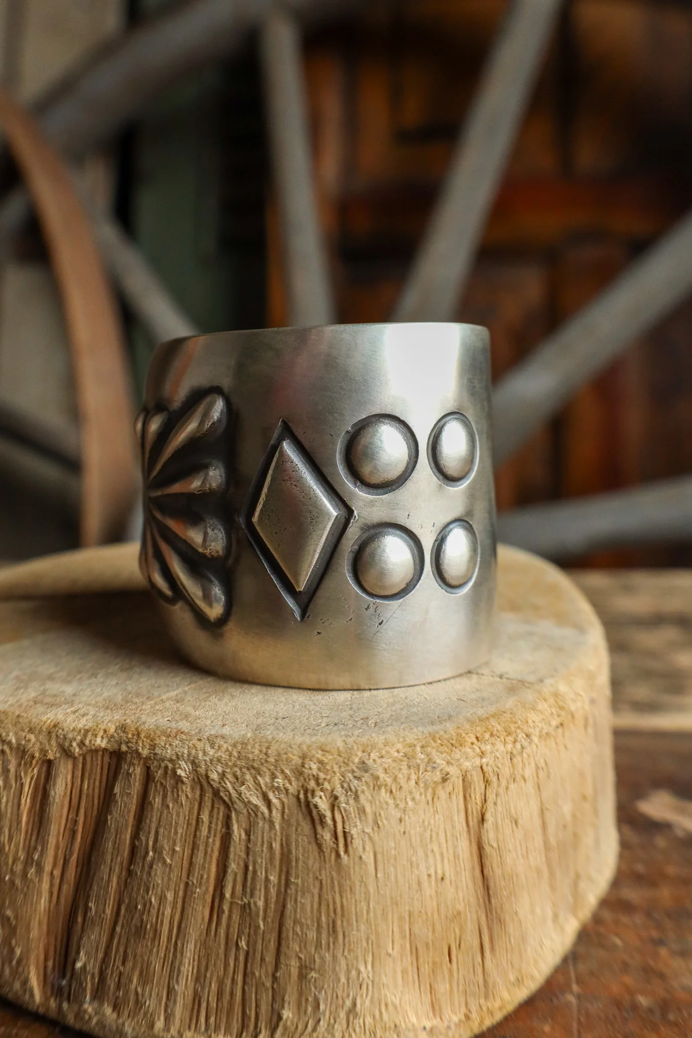 Sterling Silver 2" Central Concho Cuff - Image 3