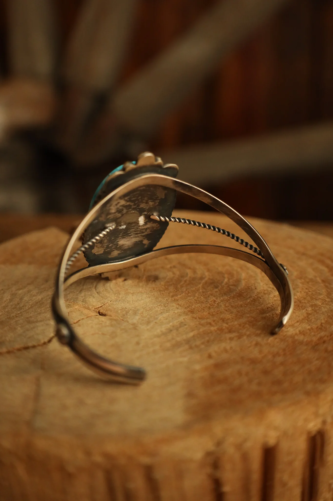 Turquoise Oval Open Rope Band Cuff - Image 4