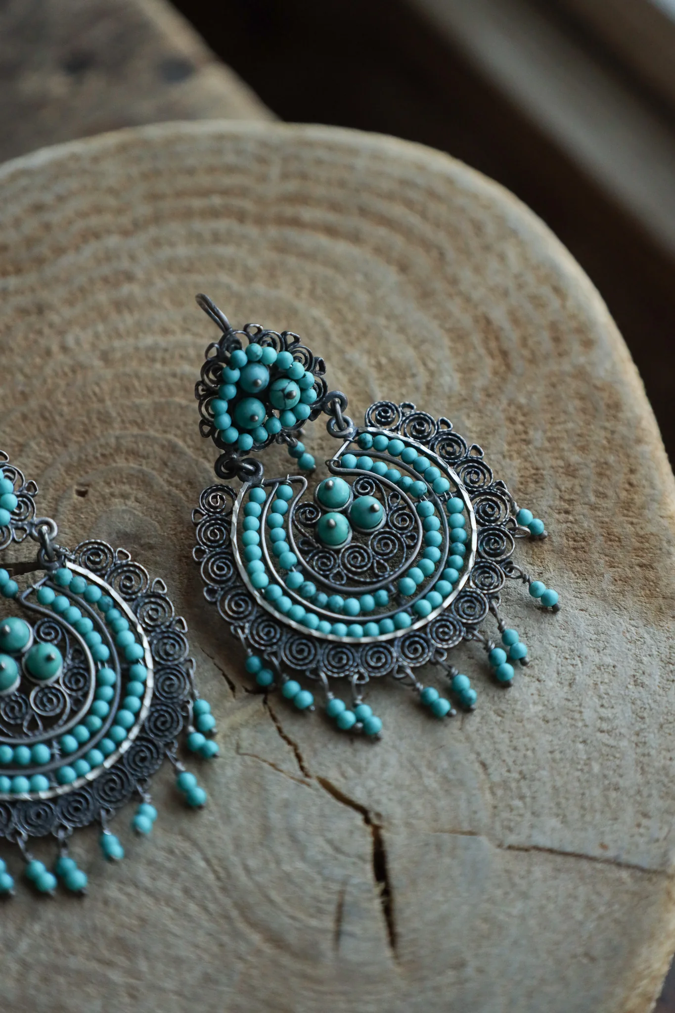 Federico Filigrana Tiny Turquoise Beads Earring - Image 5