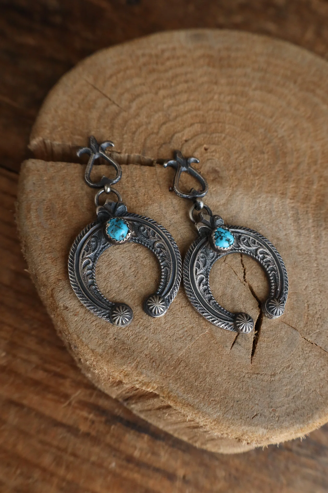 Peyote Bird Vintage Naja With Turquoise Stone Post Earring - Image 2