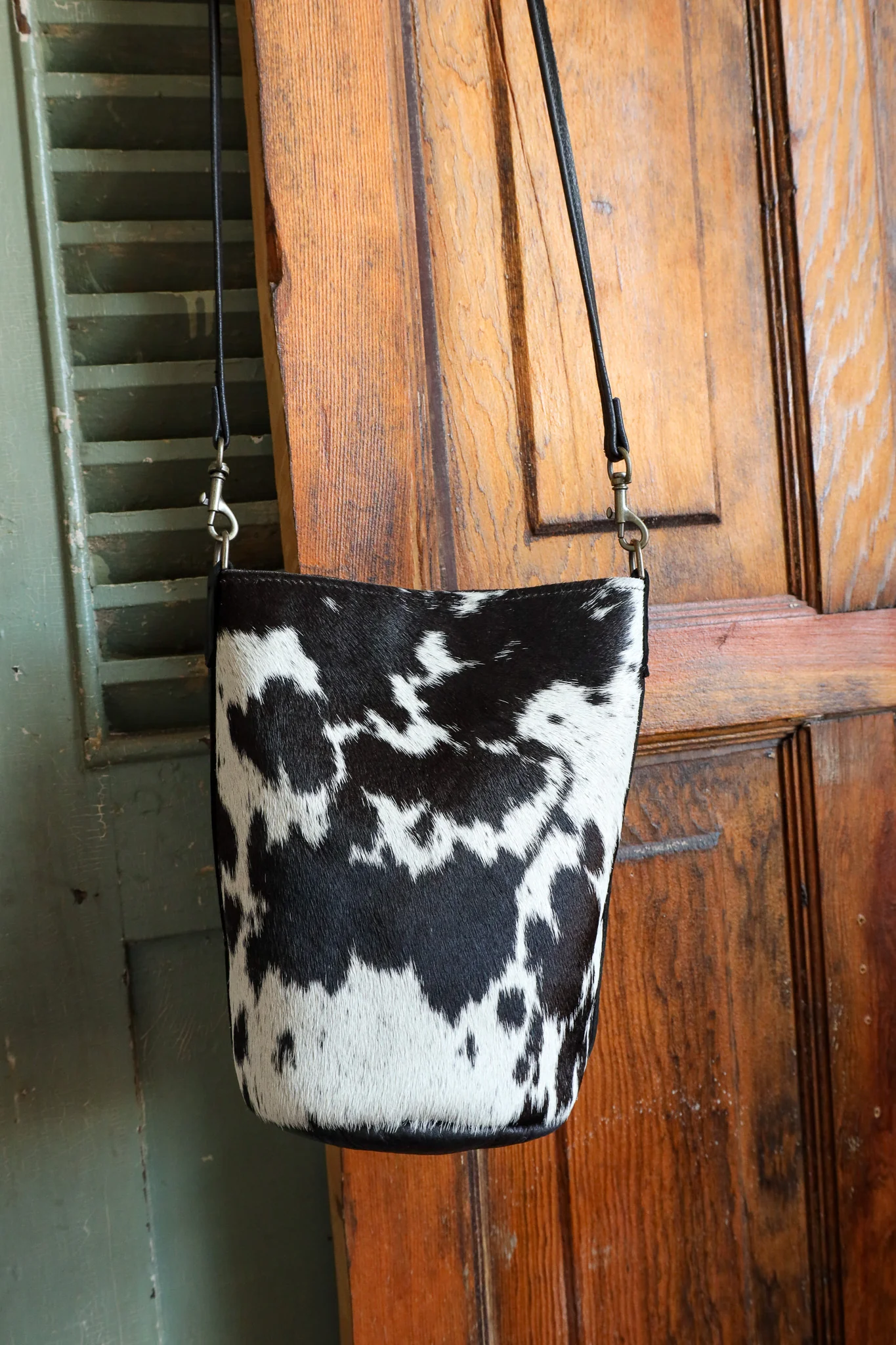 Two Bar West Hair on Hide Bucket Handbag