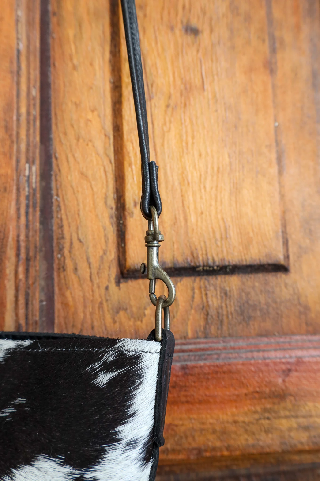 Two Bar West Hair on Hide Bucket Handbag - Image 4