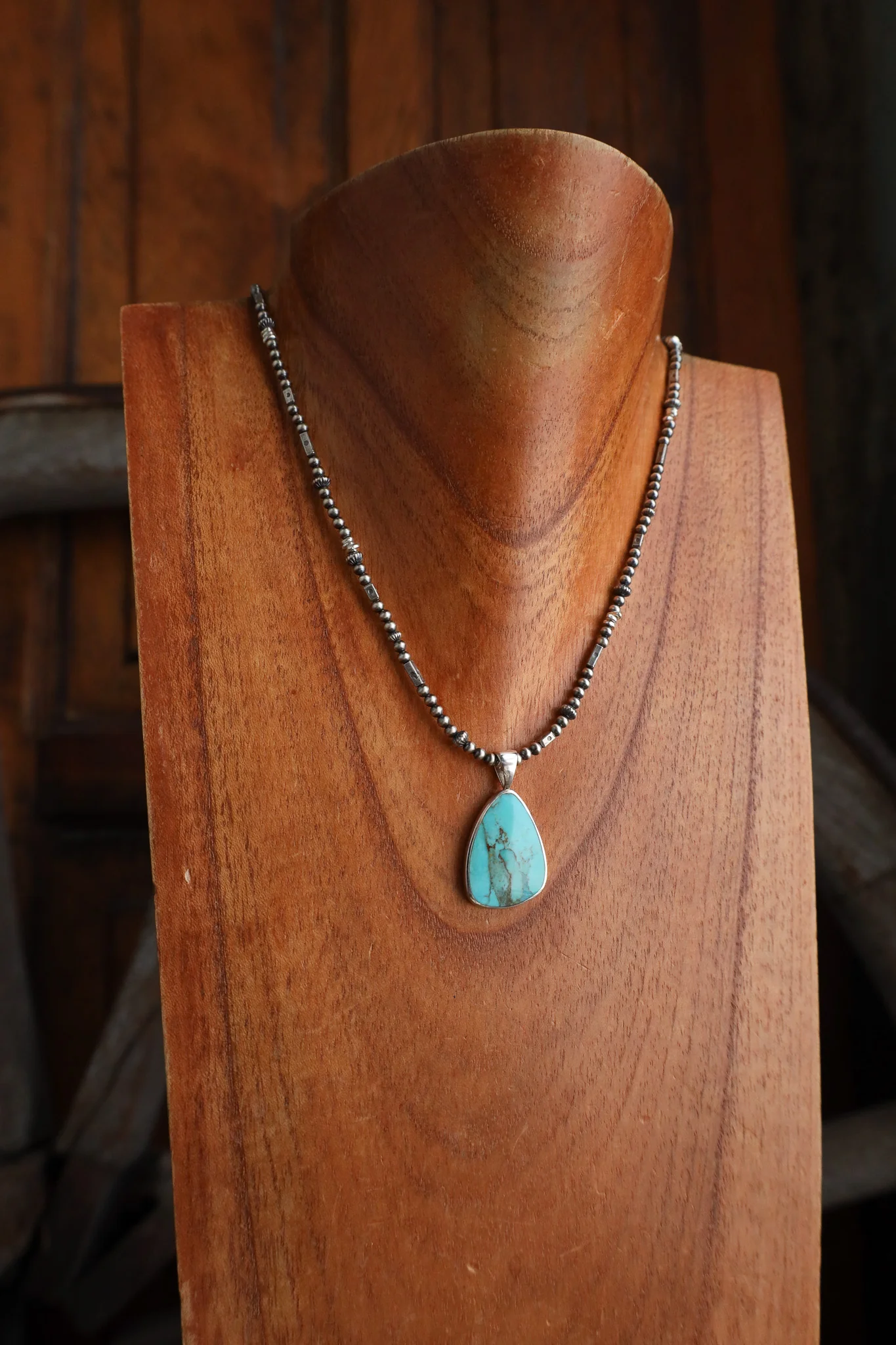 Peyote Bird 14-16" Triangle Turquoise Pendant Small Navajo Pearls Necklace - Image 4