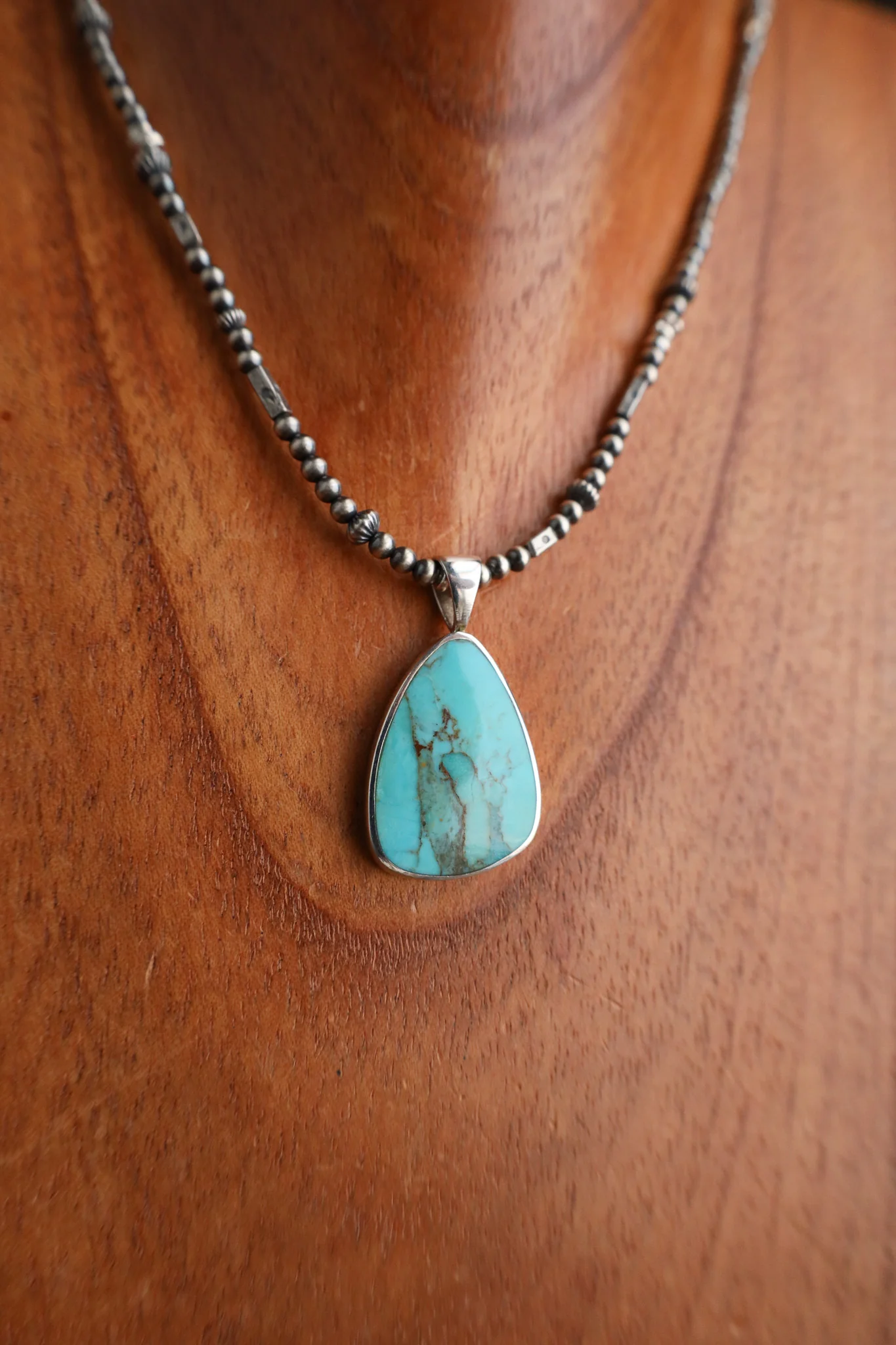 Peyote Bird 14-16" Triangle Turquoise Pendant Small Navajo Pearls Necklace - Image 5