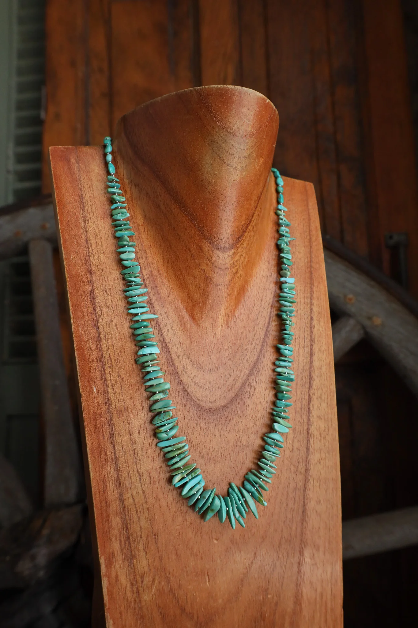 Peyote Bird 20" Green Turquoise Chips Necklace - Image 3