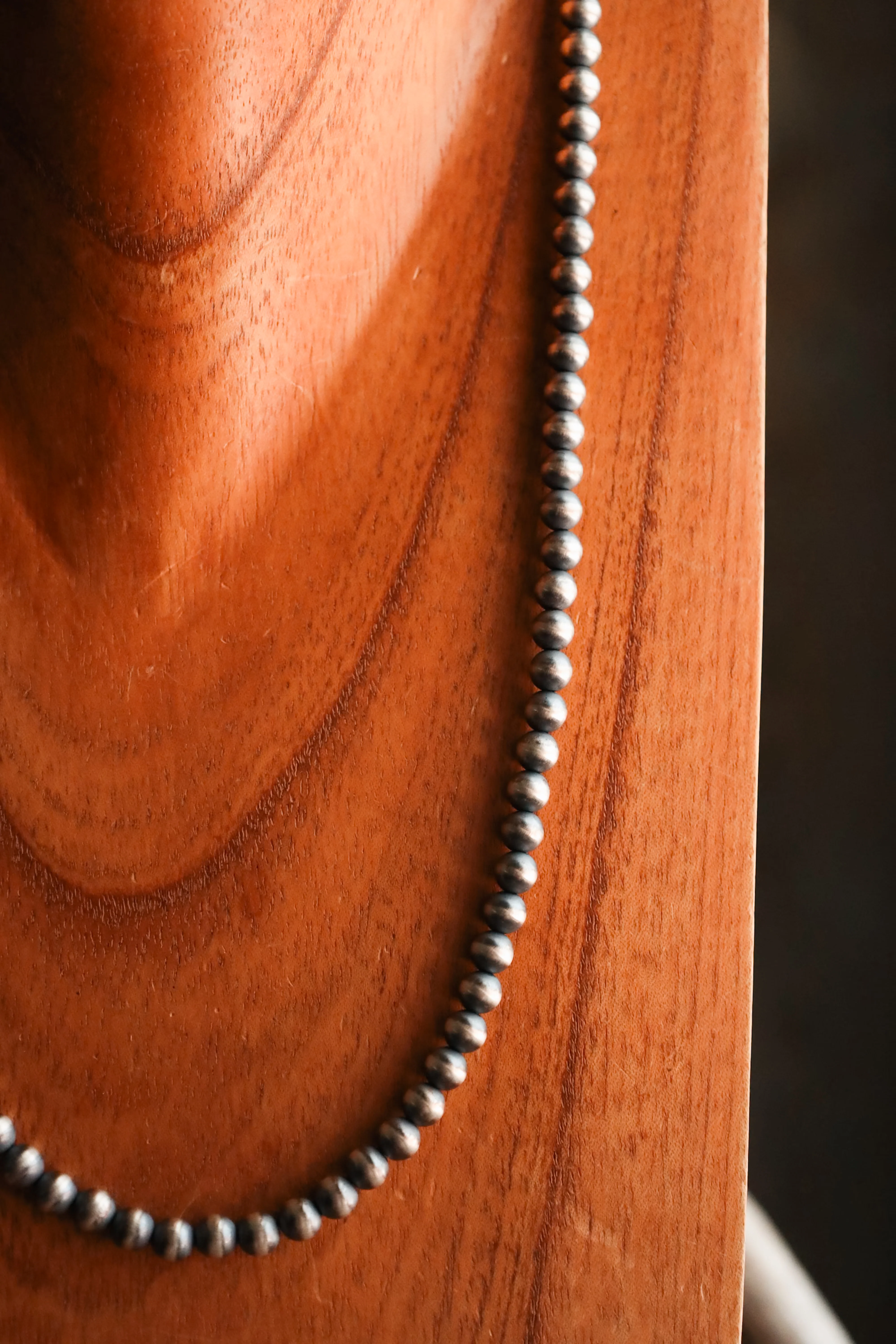 Sterling Silver Navajo Pearl 24" 6MM Necklace - Image 7