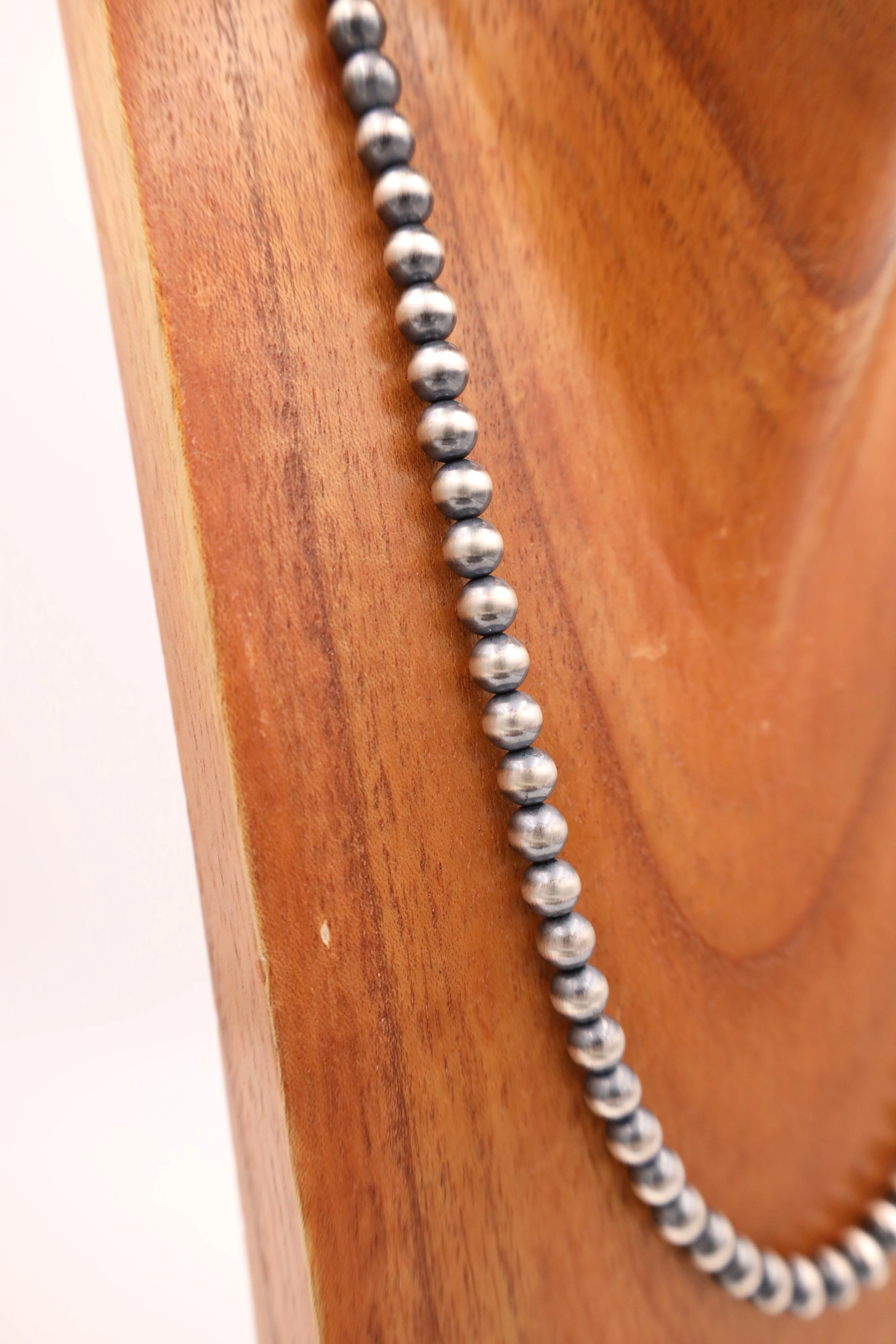 Sterling Silver Navajo Pearl 24" 7MM Necklace - Image 3