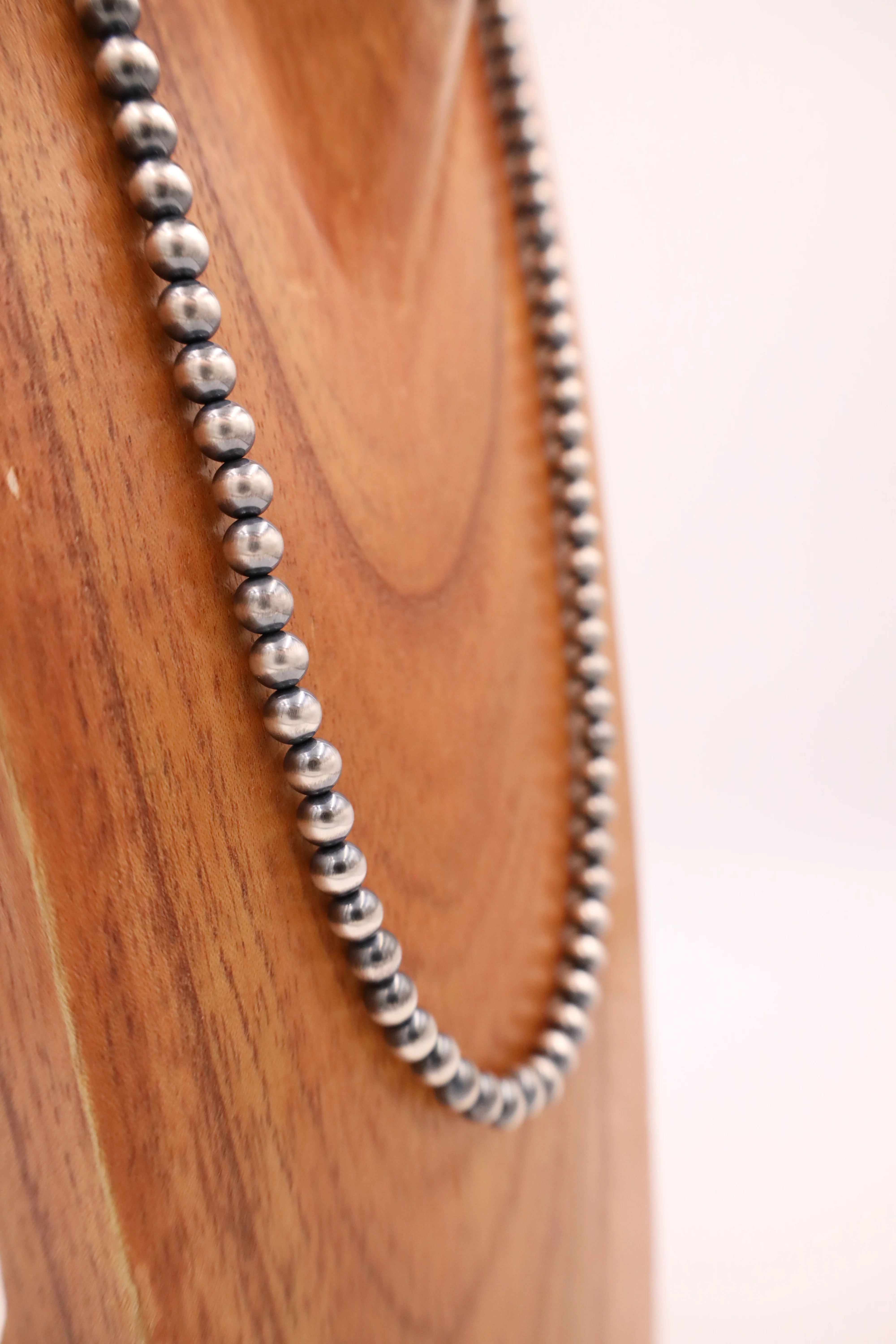 Sterling Silver Navajo Pearl 26" 7MM Necklace - Image 4