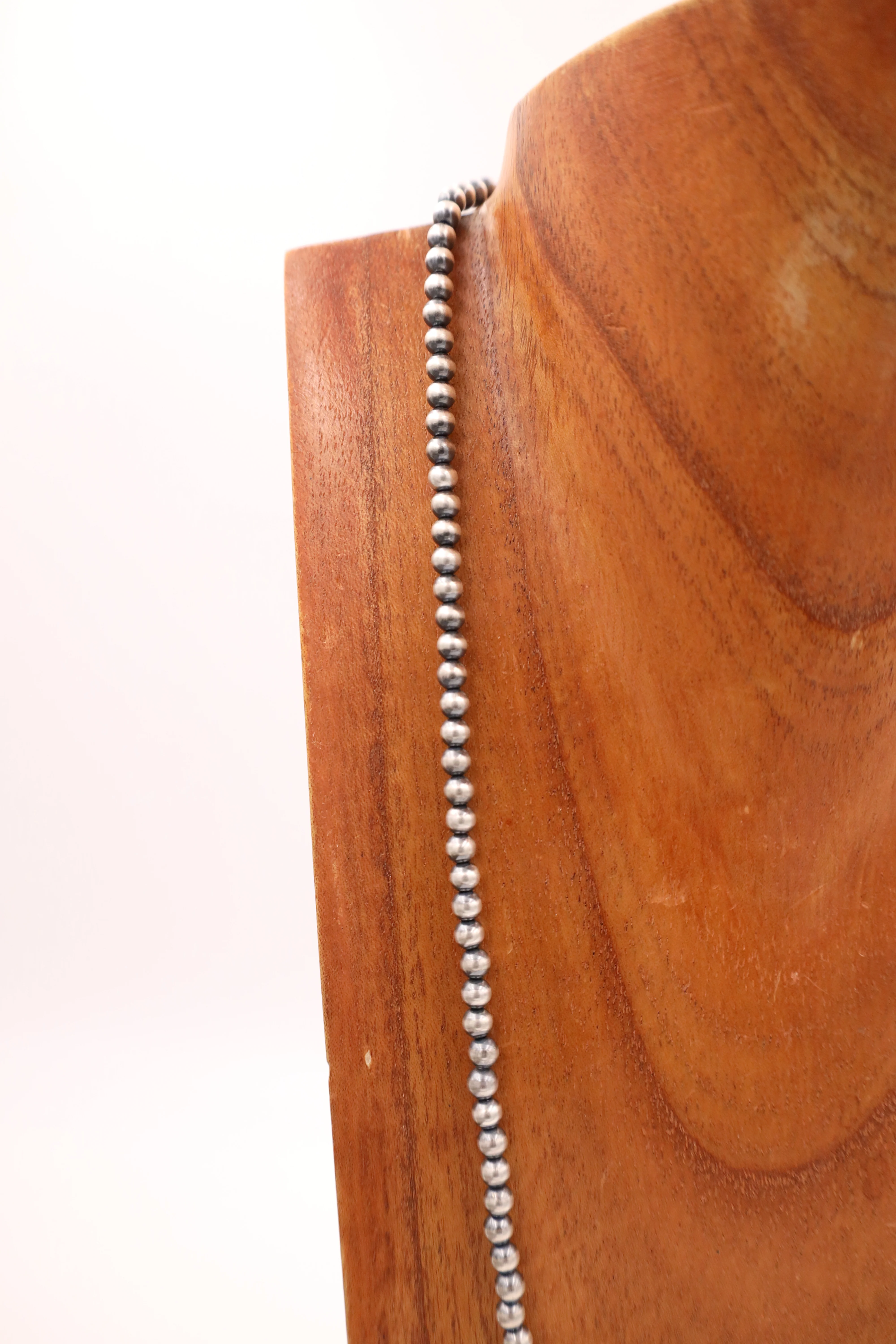 Sterling Silver Navajo Pearl 28" 5MM Necklace - Image 3