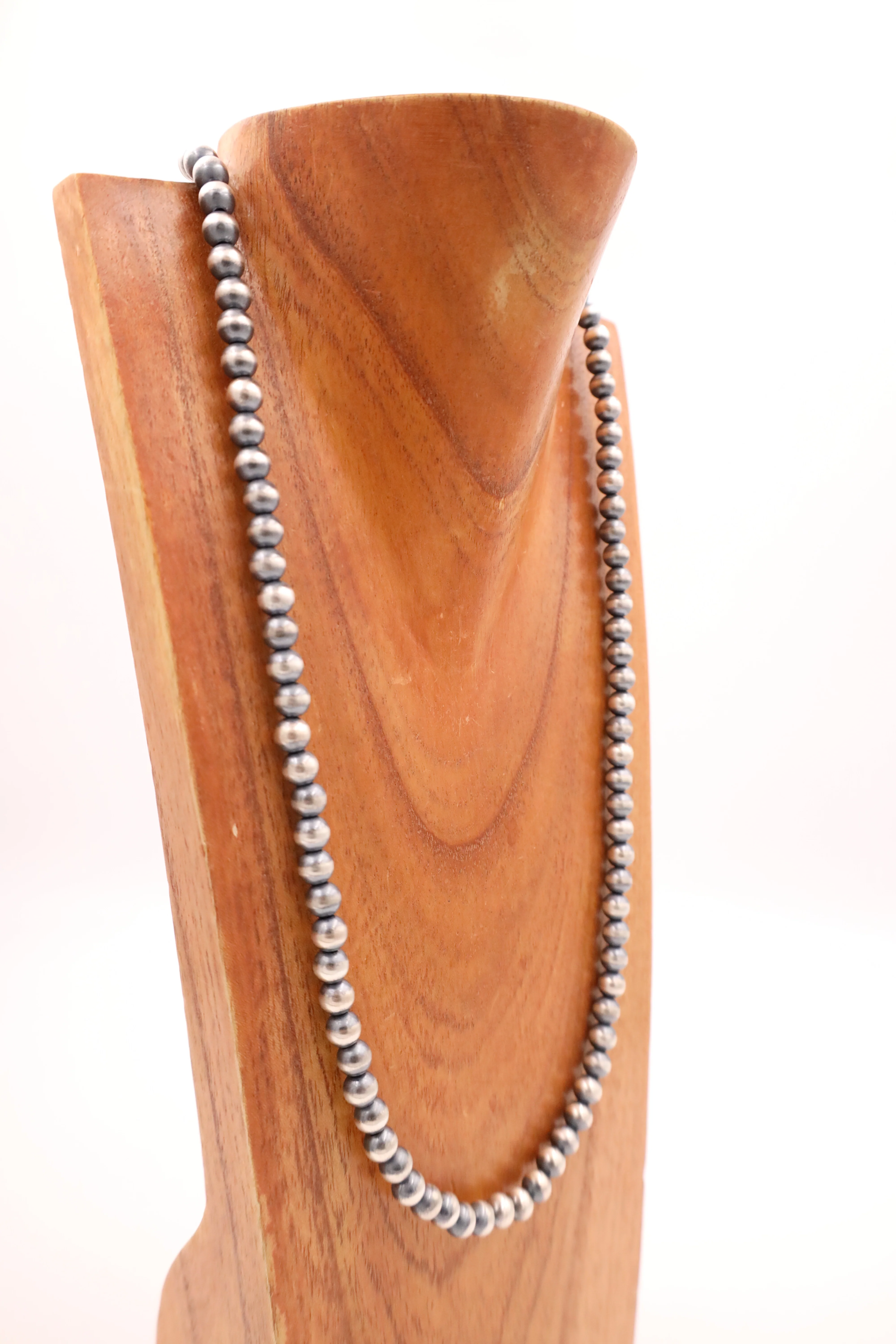 Sterling Silver Navajo Pearl 28" 8MM Necklace - Image 2