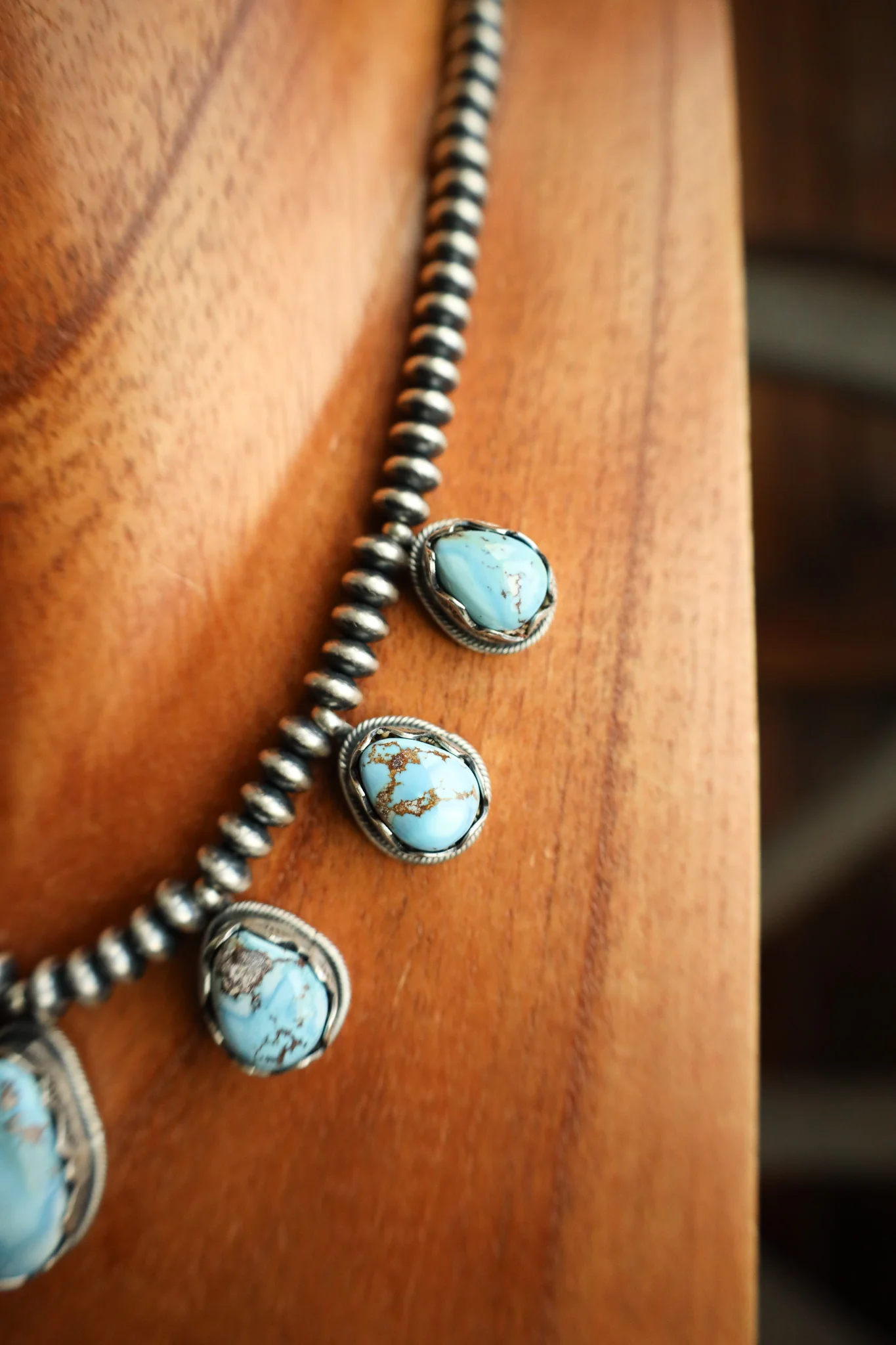 7 Blue And Brown Turquoise Navajo Pearl Saucers Necklace - Image 5