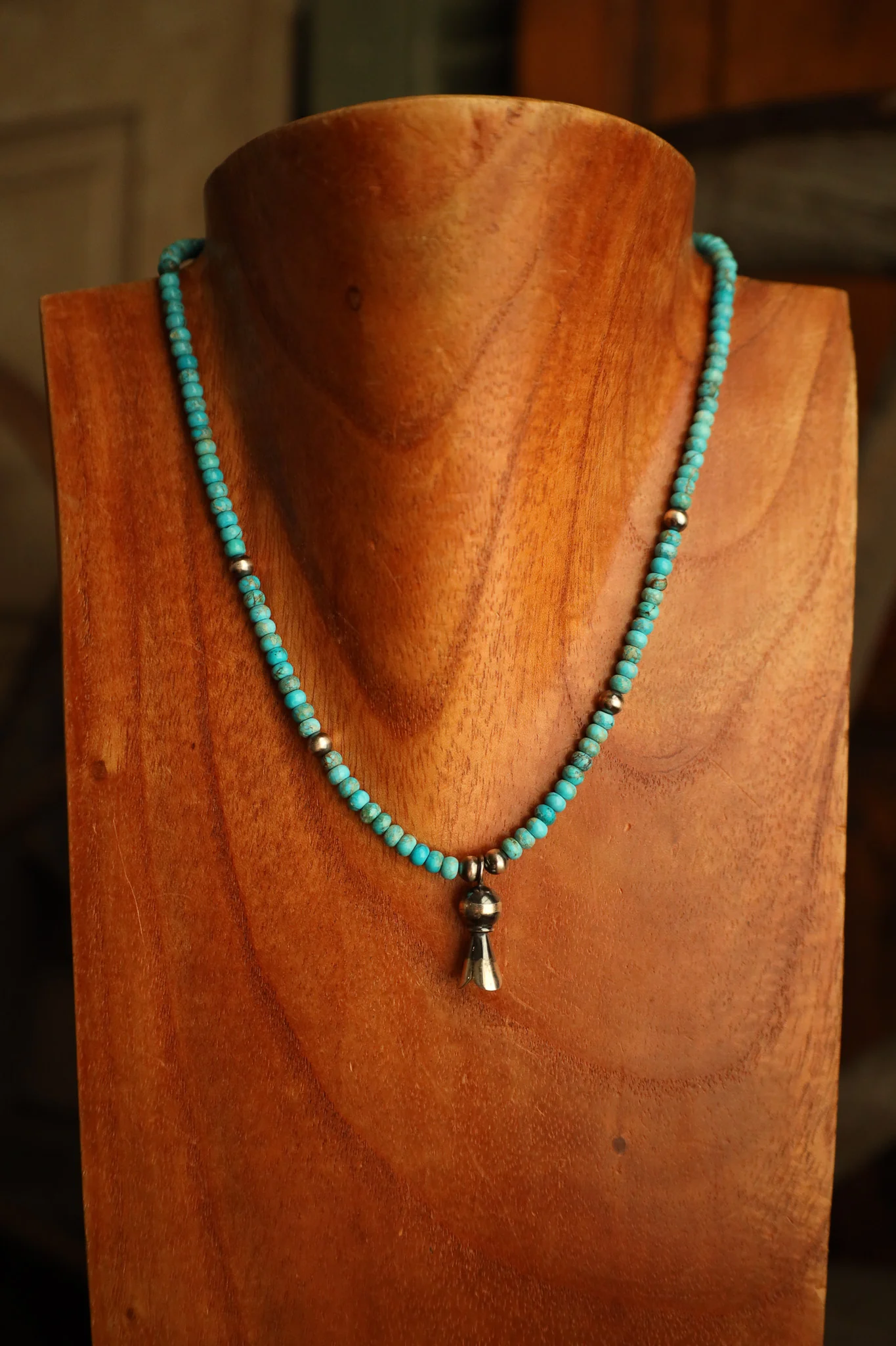 Small Blossom With Kingman Rondelles Necklace