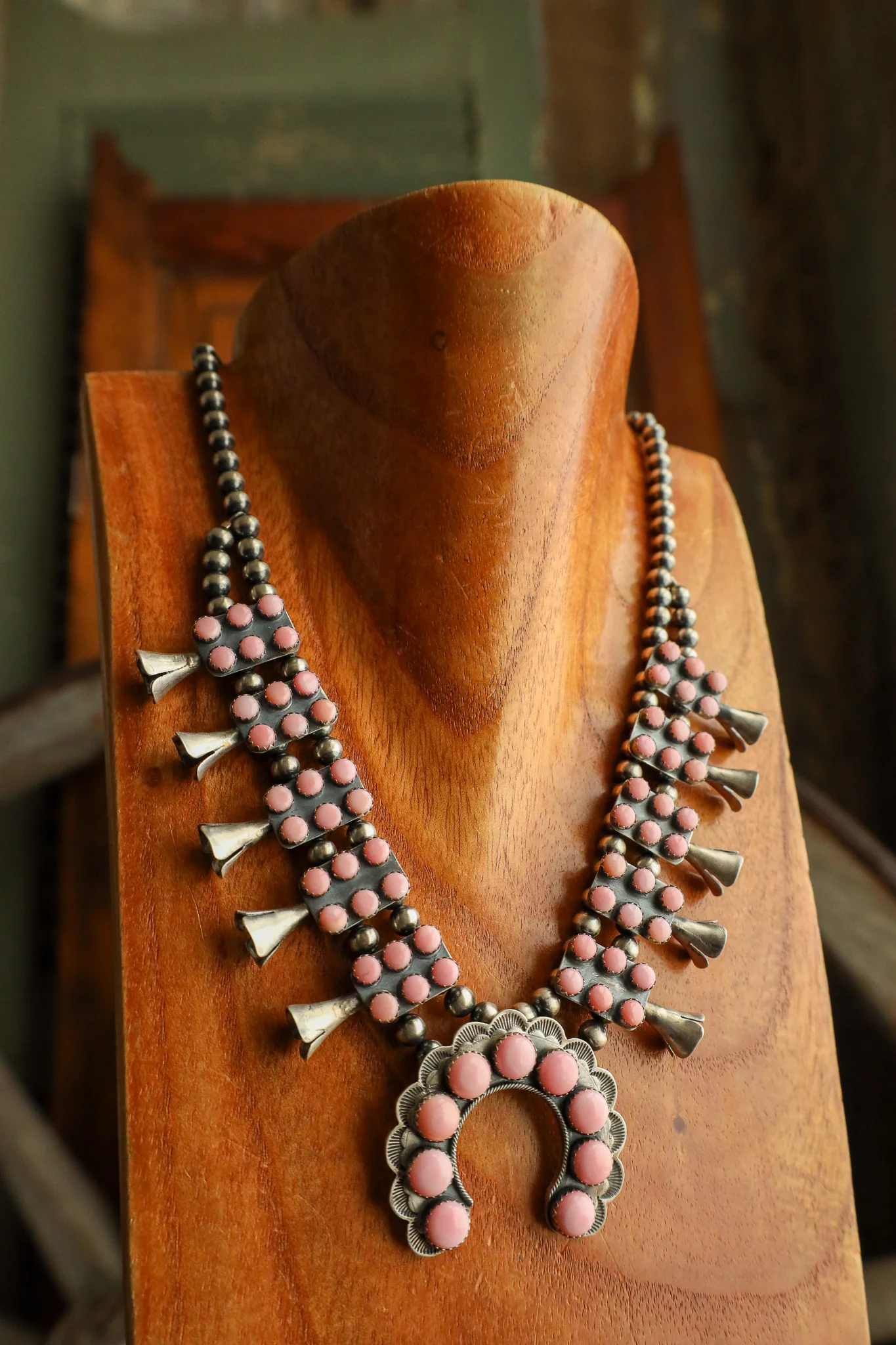 Pink Conch Squash Blossom Necklace - Image 5