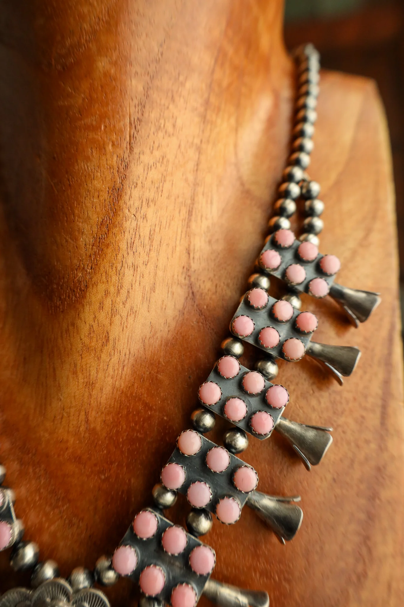 Pink Conch Squash Blossom Necklace - Image 8