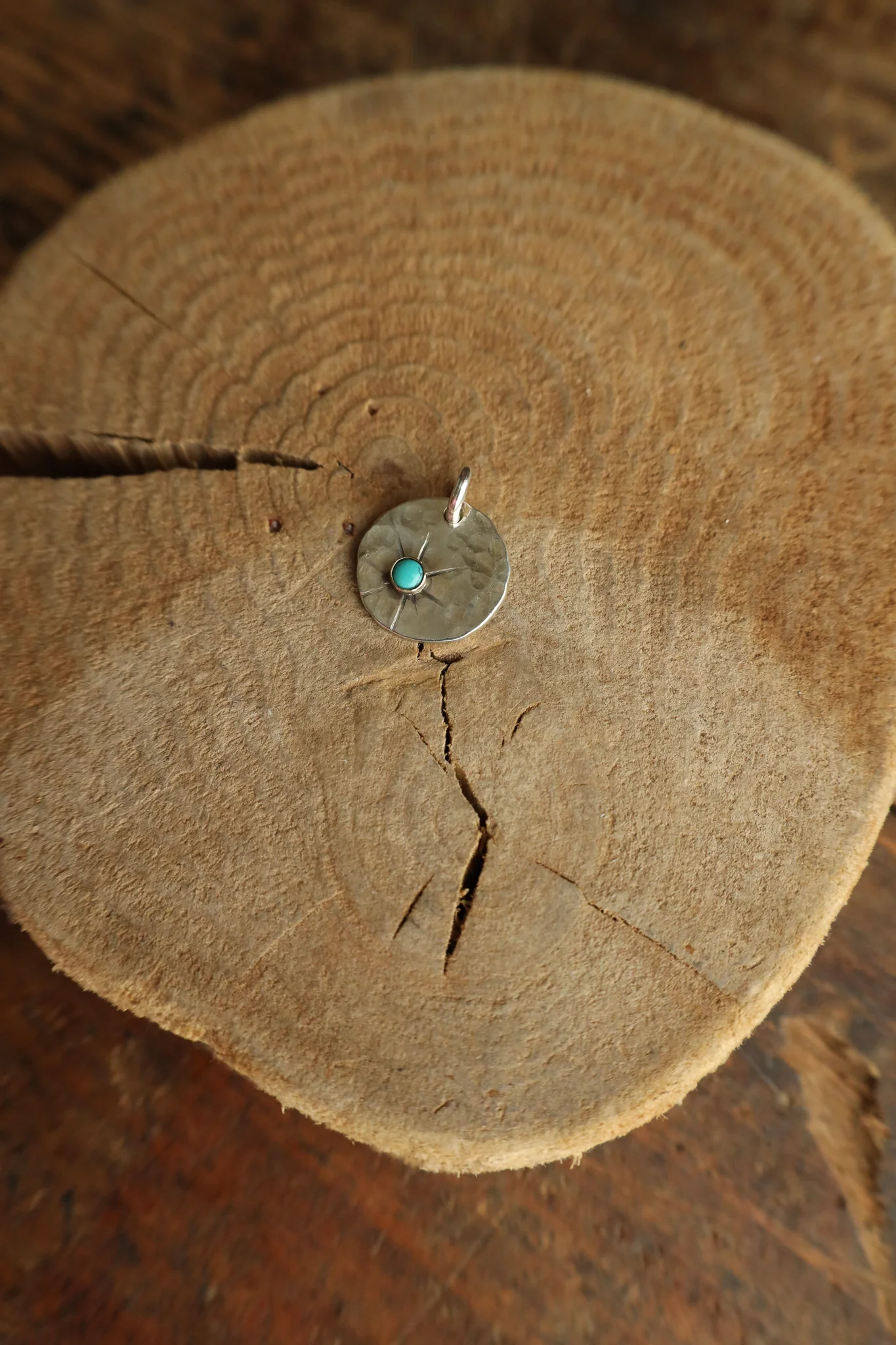 Richard Schmidt Disc Turquoise Dot With Rays Pendant - Image 3