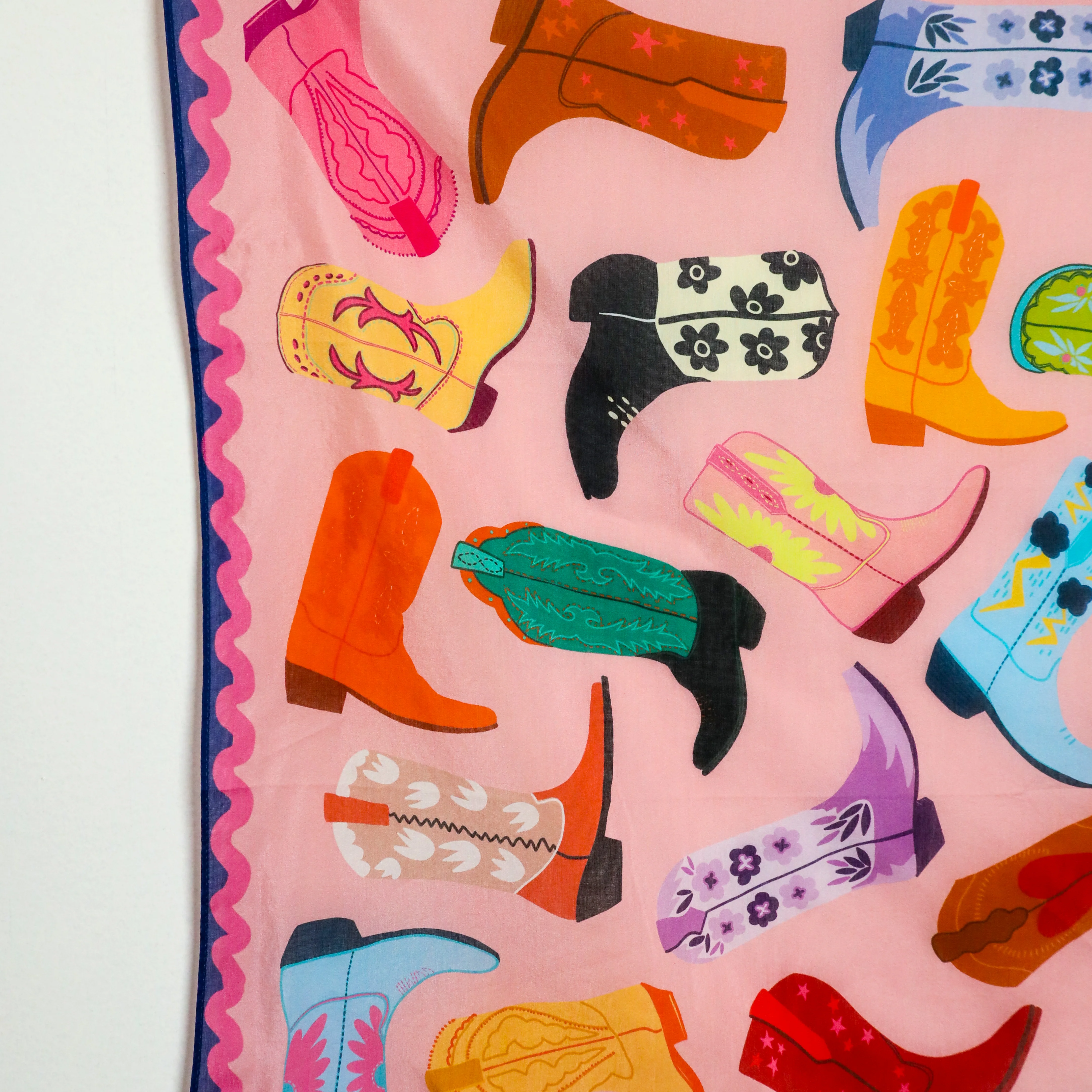 Xoxoart Boot Love Shorty Scarf - Image 3
