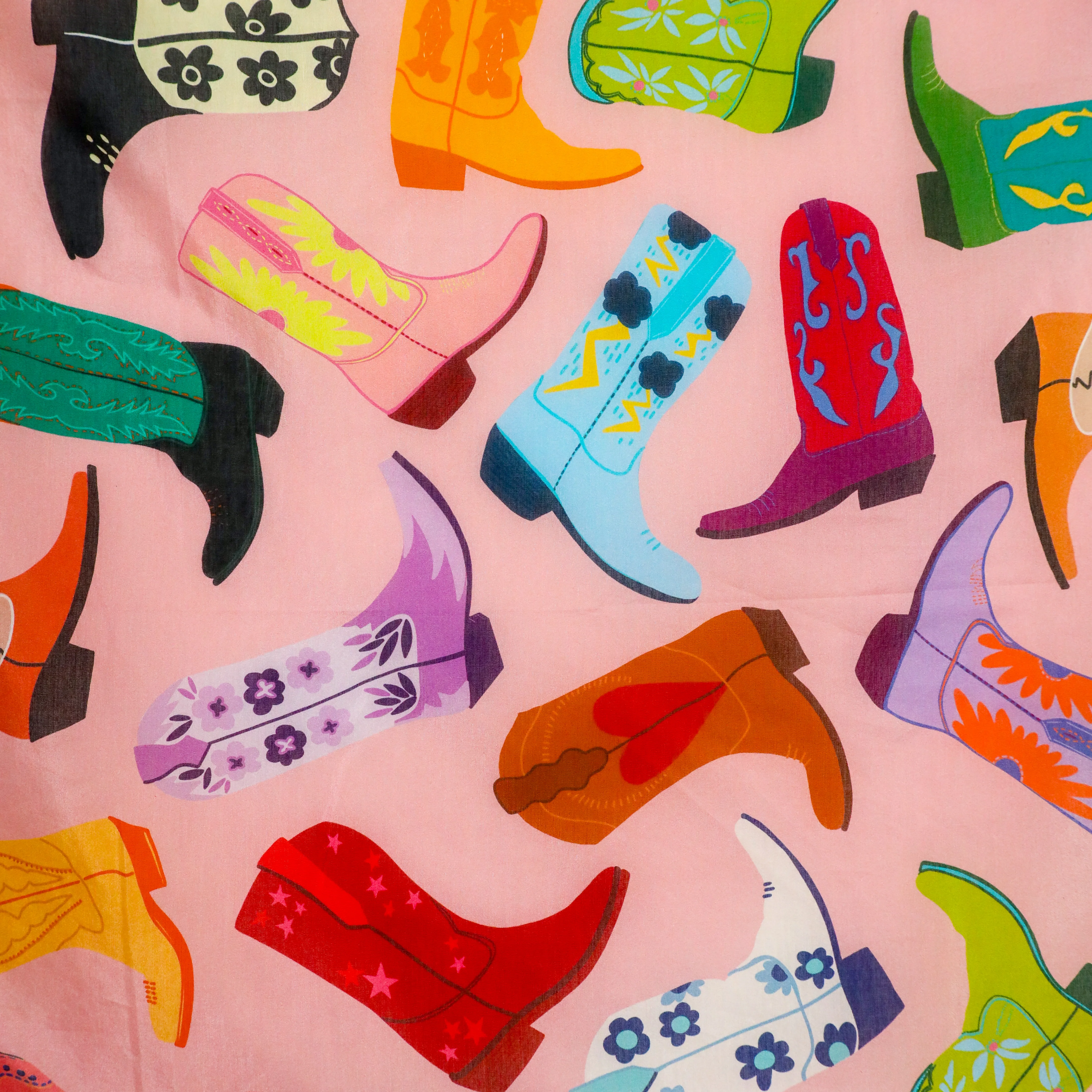 Xoxoart Boot Love Shorty Scarf - Image 4