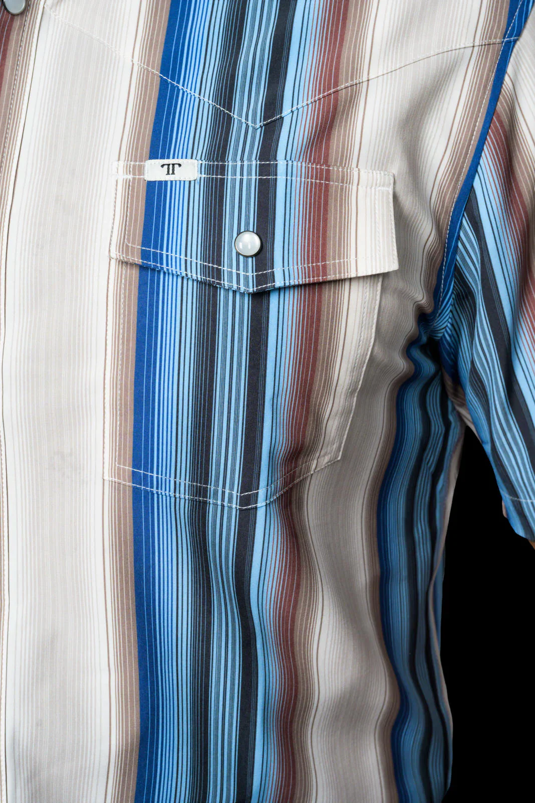 Ferrell The Harrison in Cream- Short Sleeve Snap - Image 3