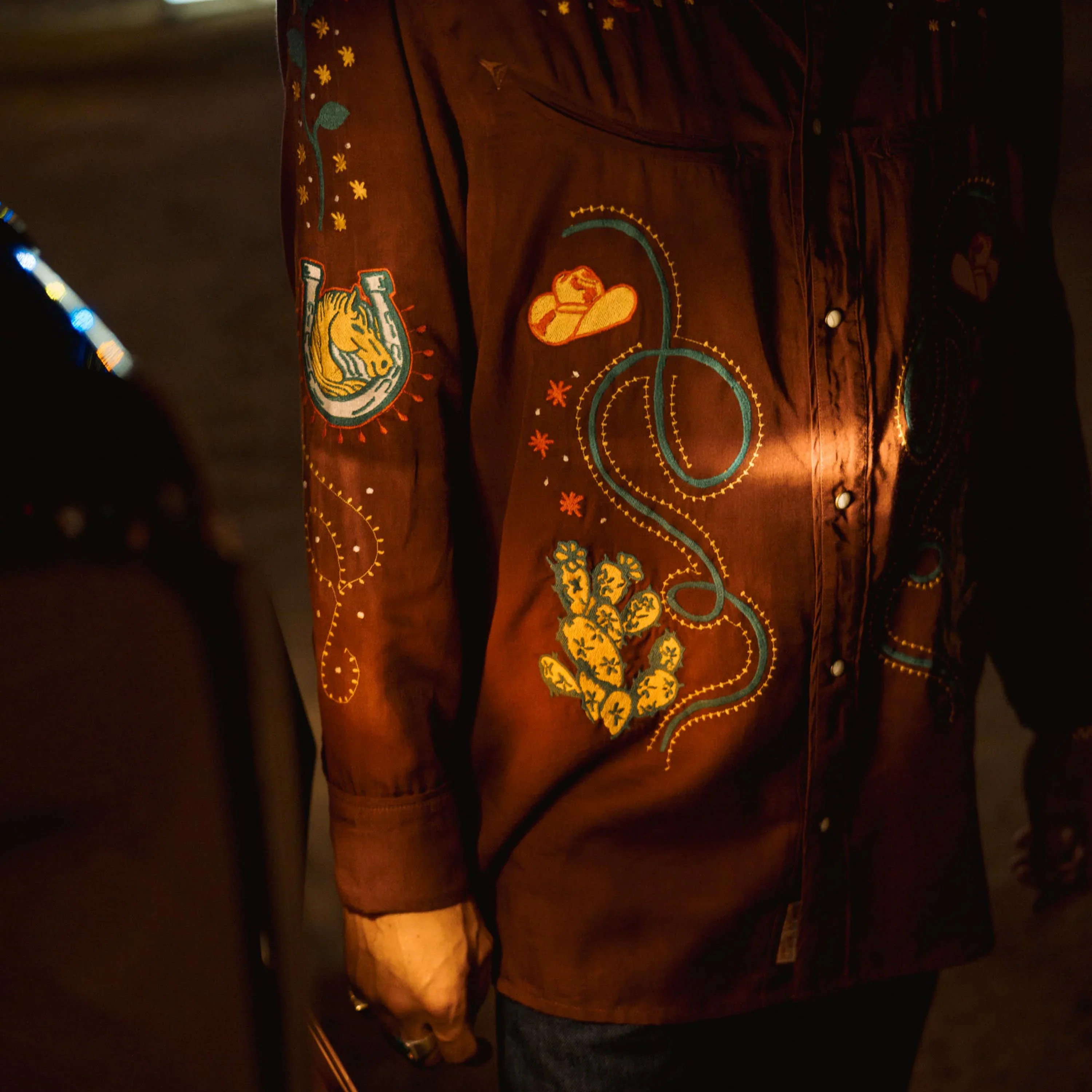 Sendero Show Pony Embroidered Western Pearl Snap Long Sleeve Shirt - Image 4